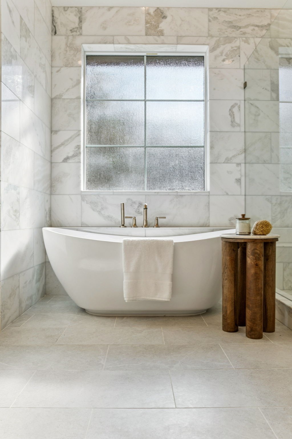 104 Royal Oaks Drive