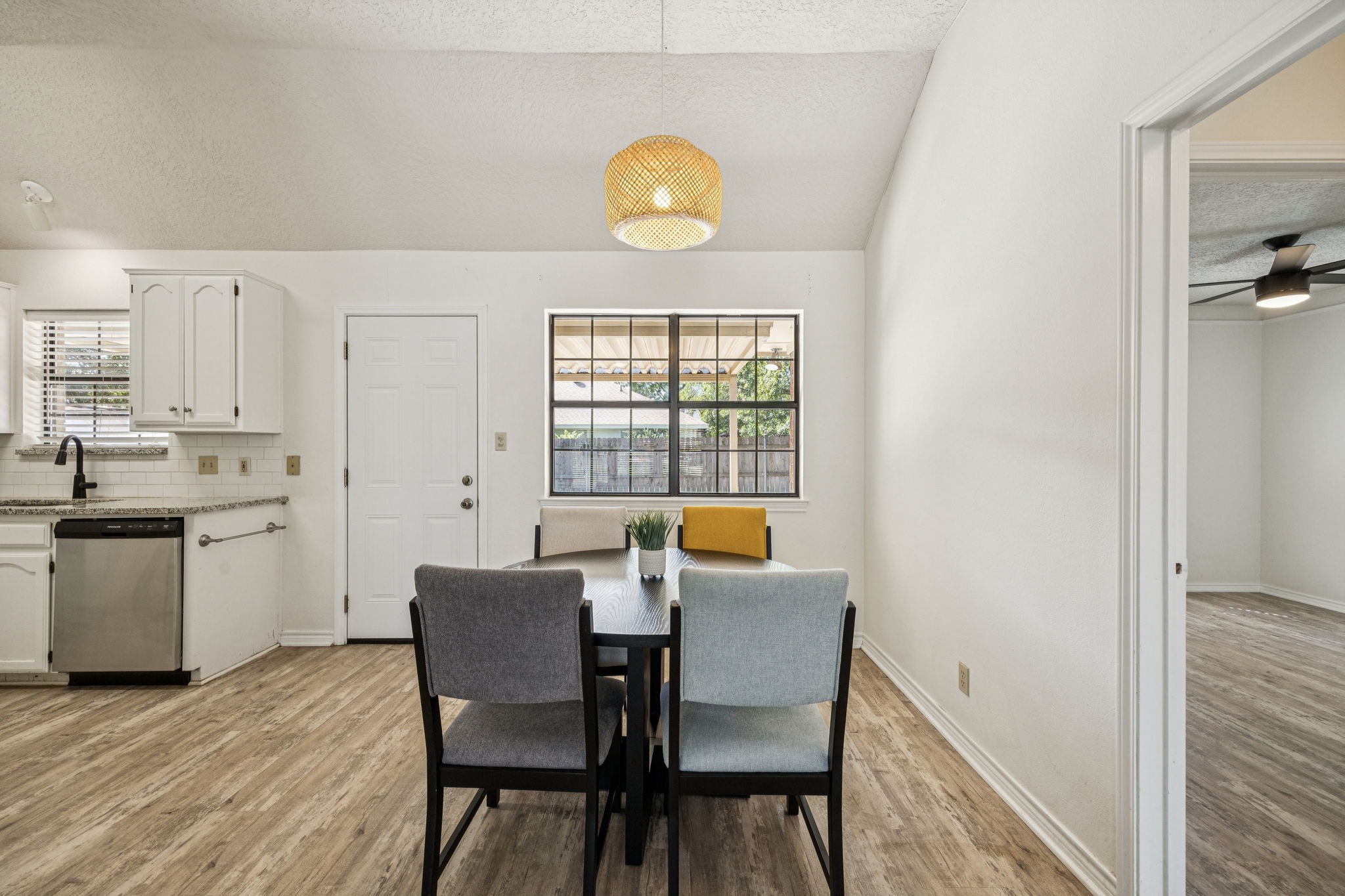 2900 Christopher Drive