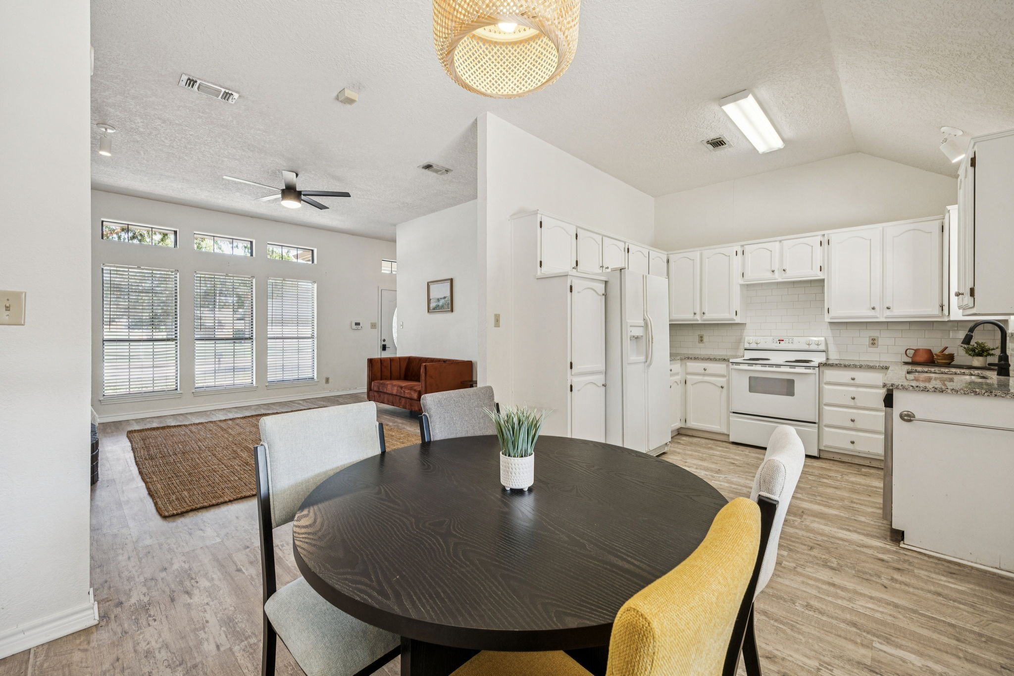 2900 Christopher Drive