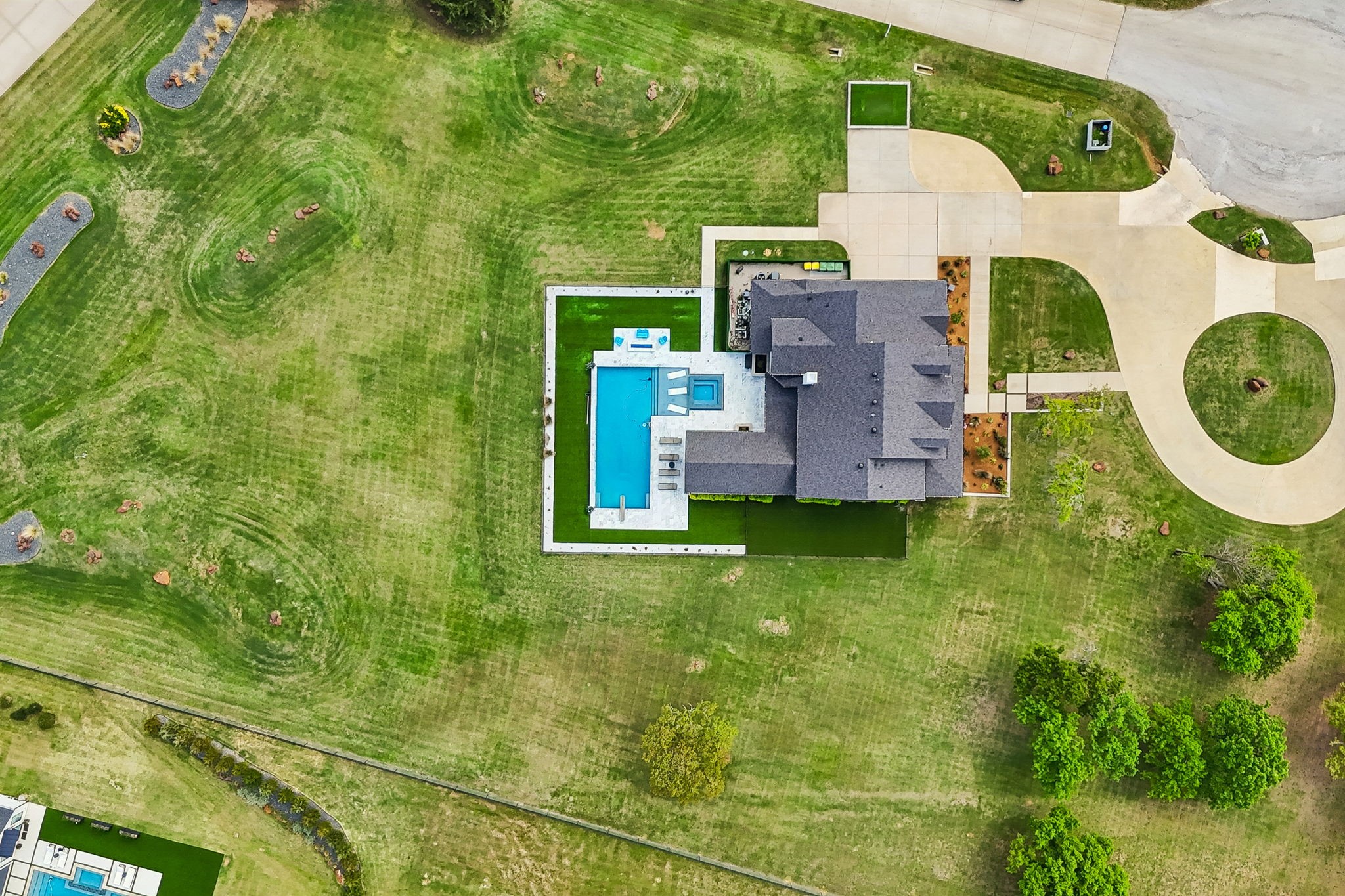 1001 Hat Creek Road