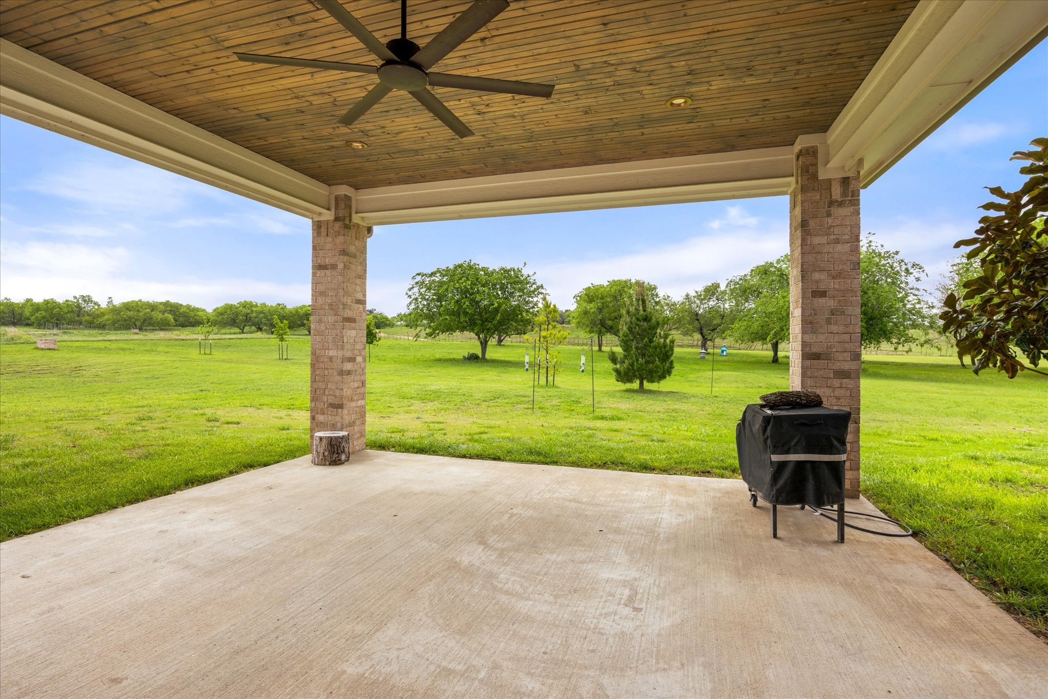 1145 Hill Valley Drive