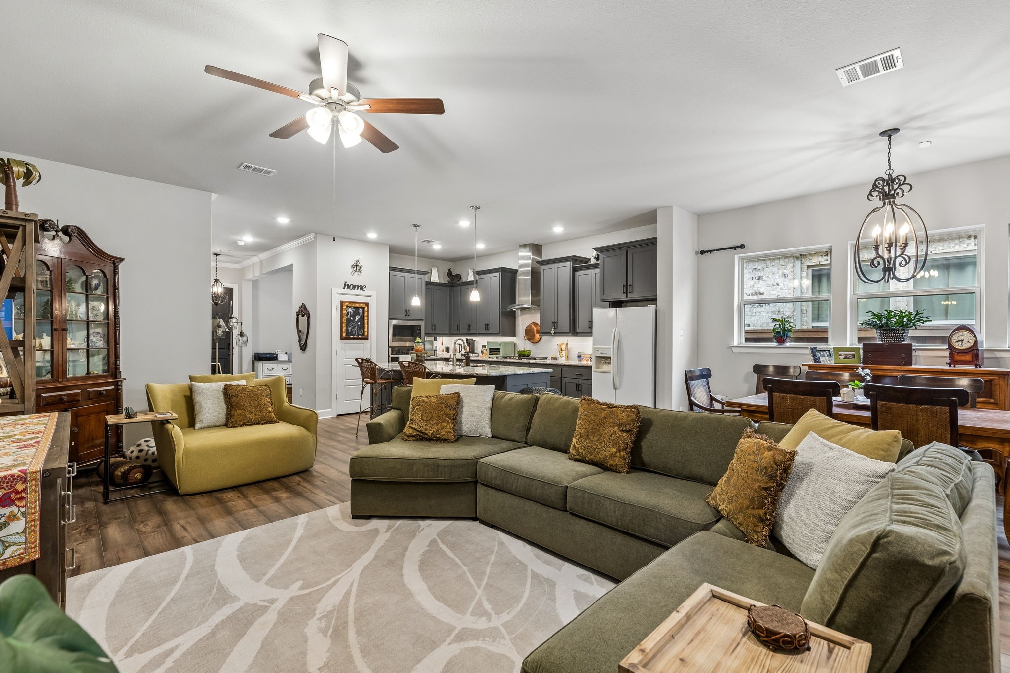 4717 Beaver Creek Drive