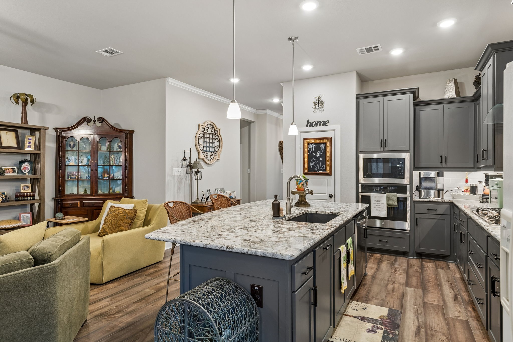 4717 Beaver Creek Drive