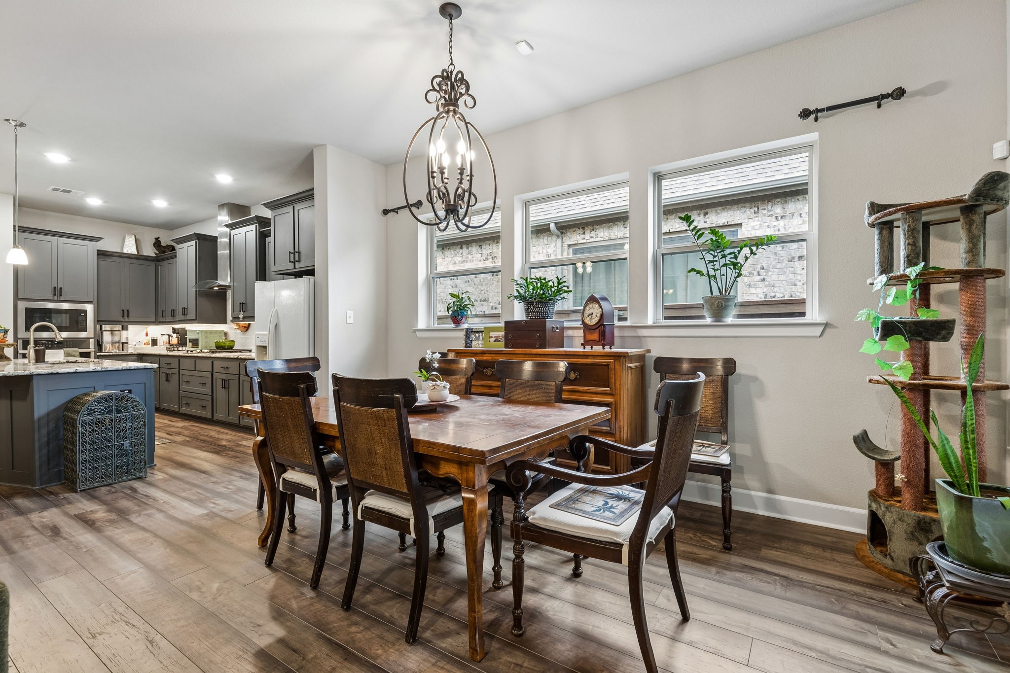 4717 Beaver Creek Drive