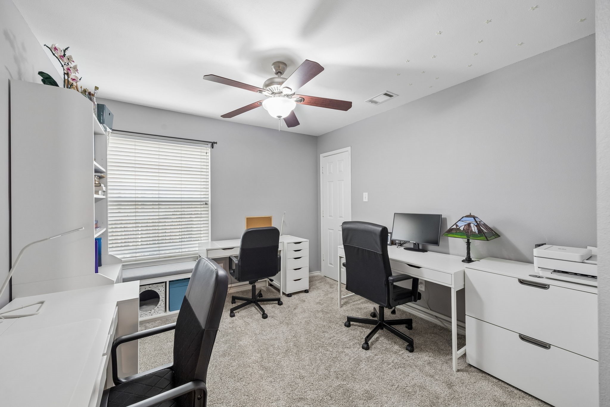 1420 Oakwood Court