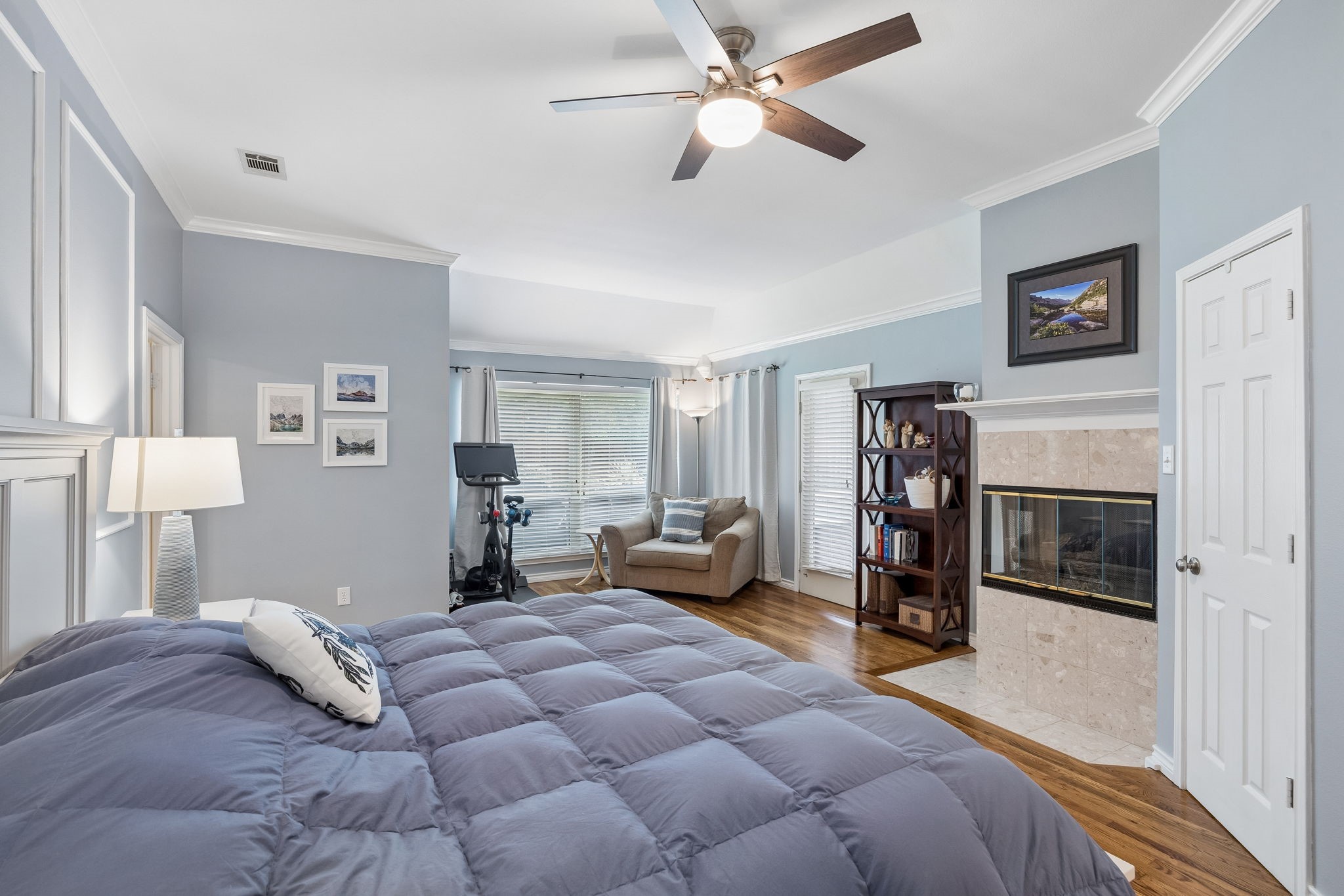 1420 Oakwood Court