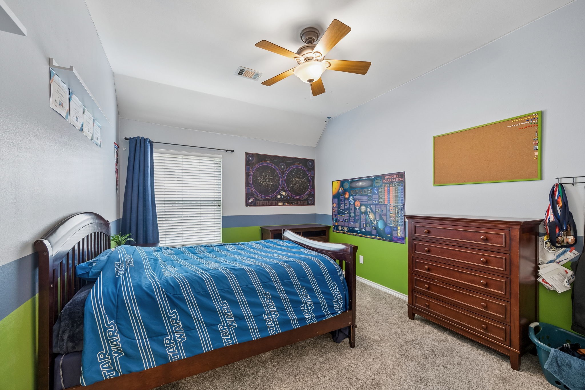 1420 Oakwood Court
