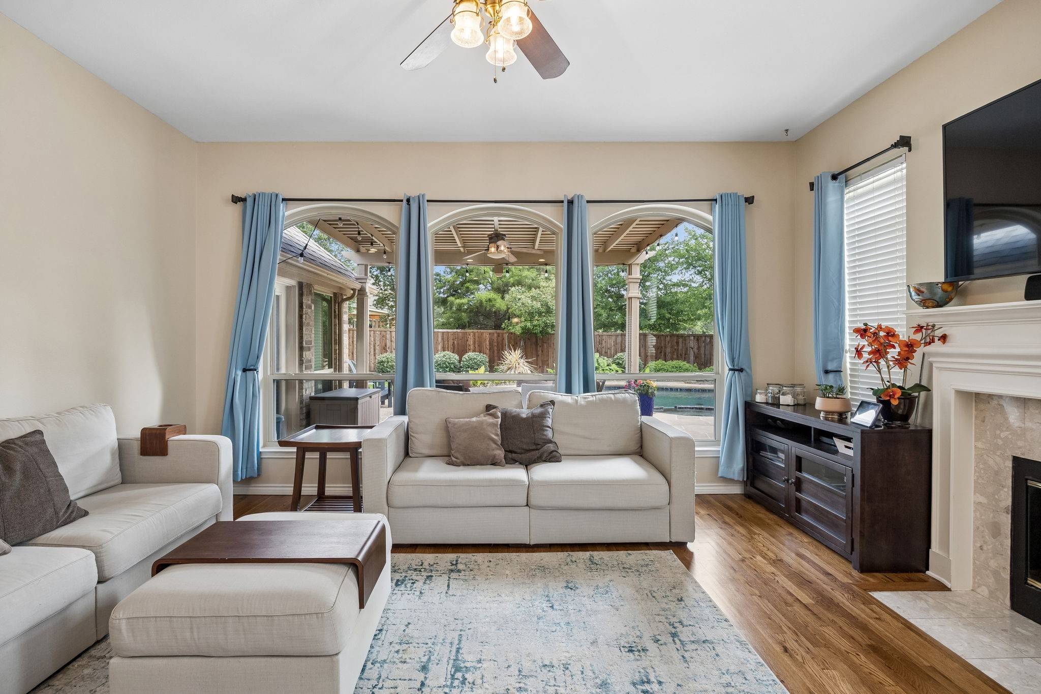 1420 Oakwood Court
