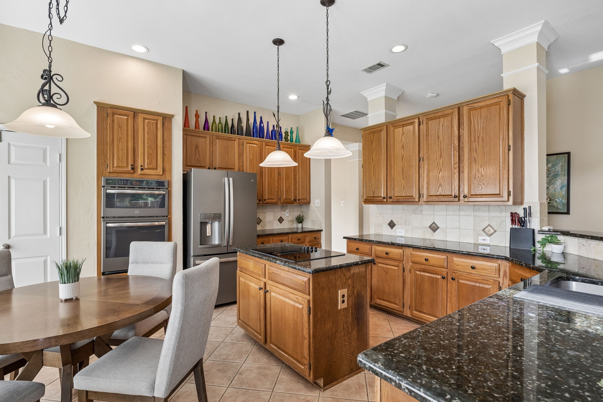 1420 Oakwood Court