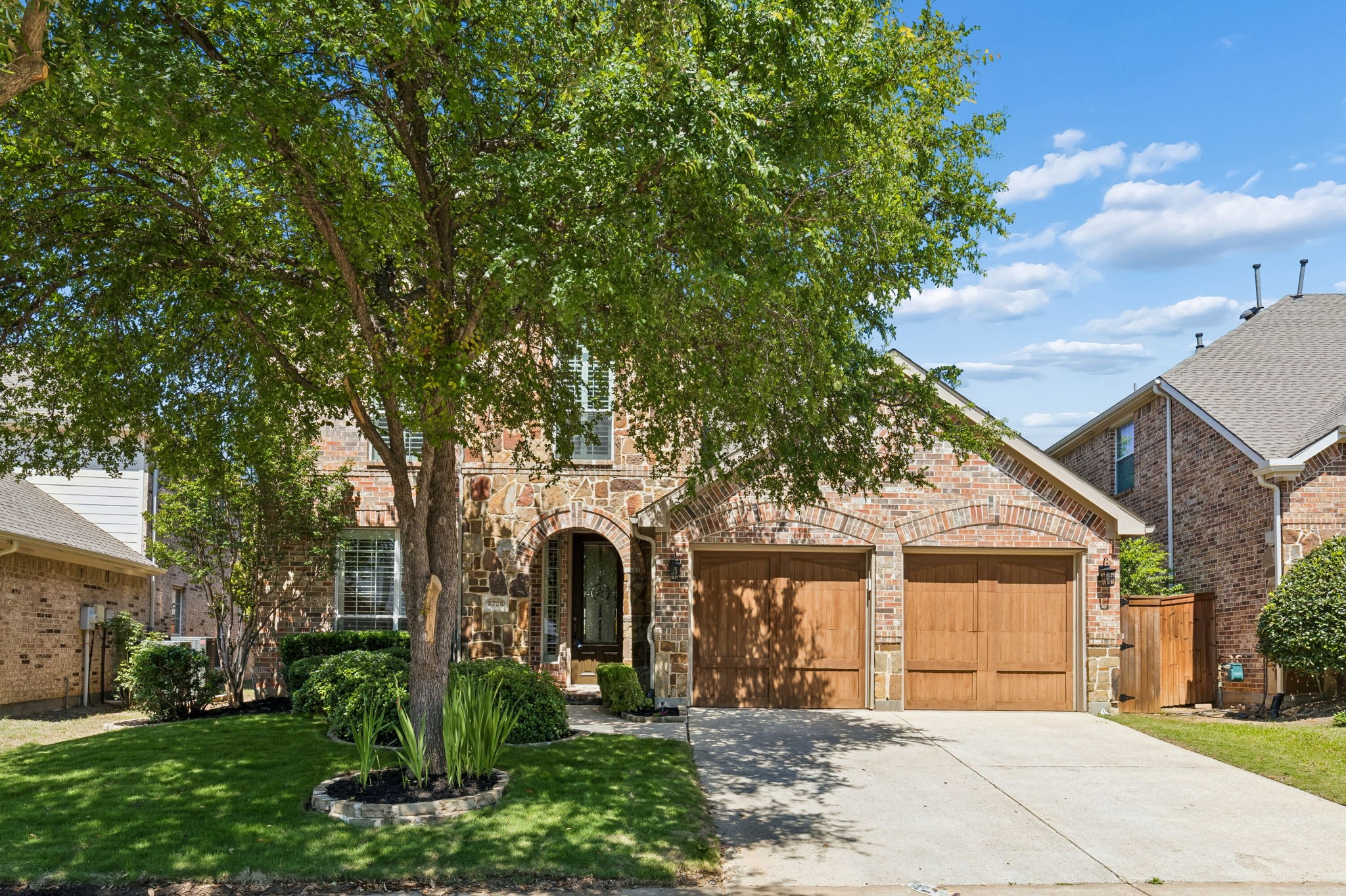 8728 Dayton Drive
