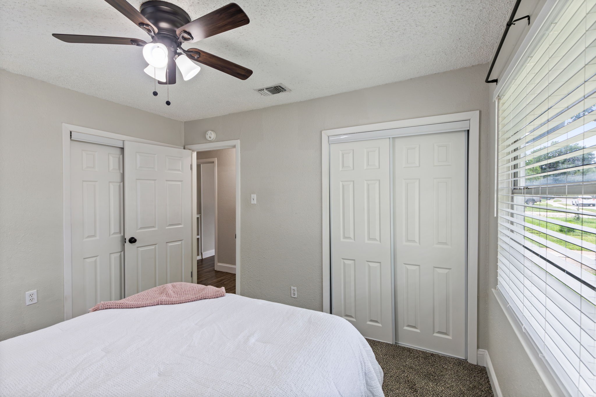1613 Dale Place