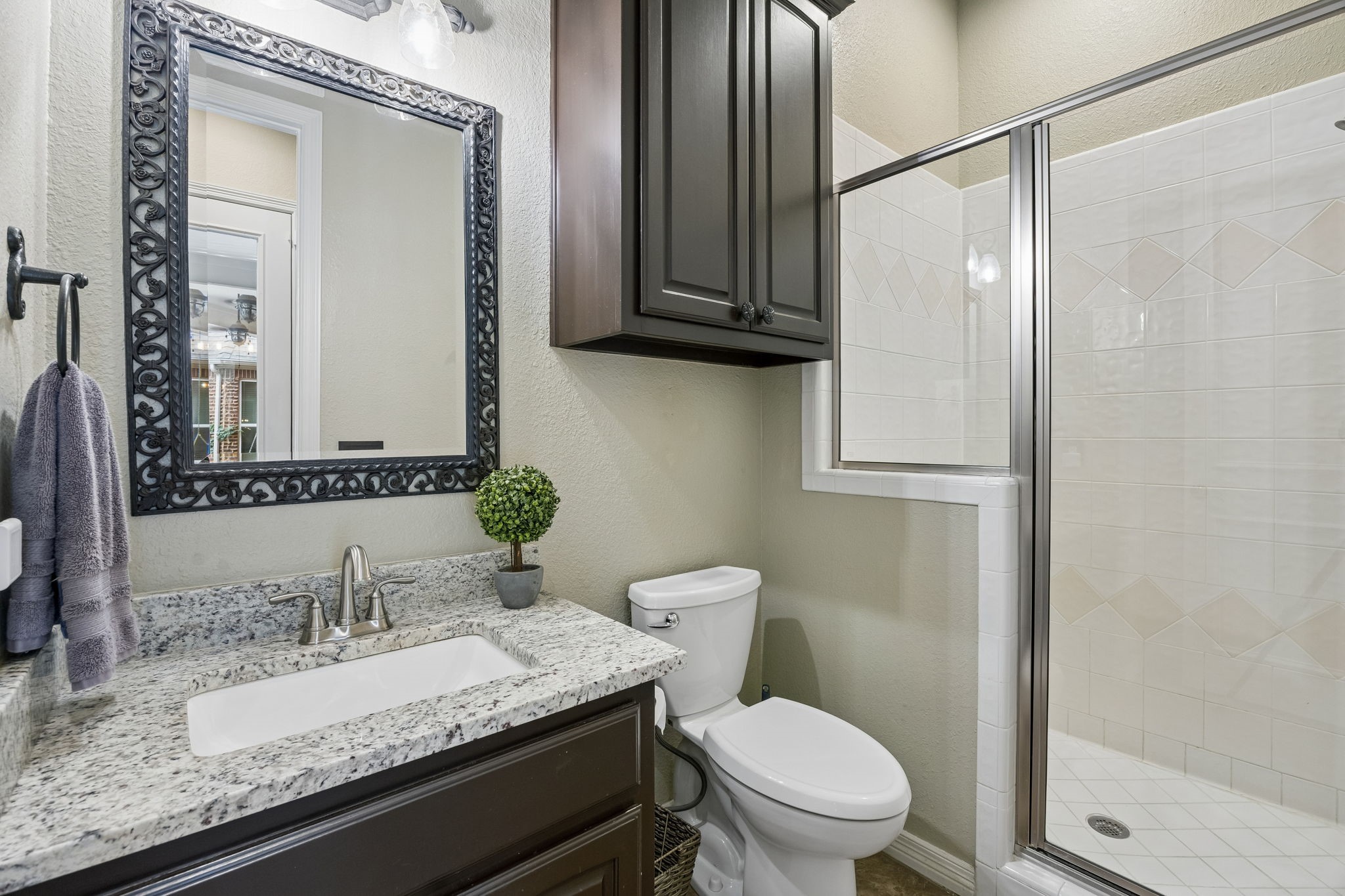 4815 Aurora Court