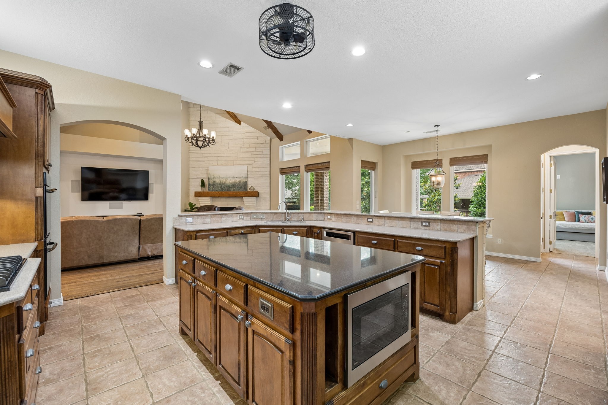 4815 Aurora Court