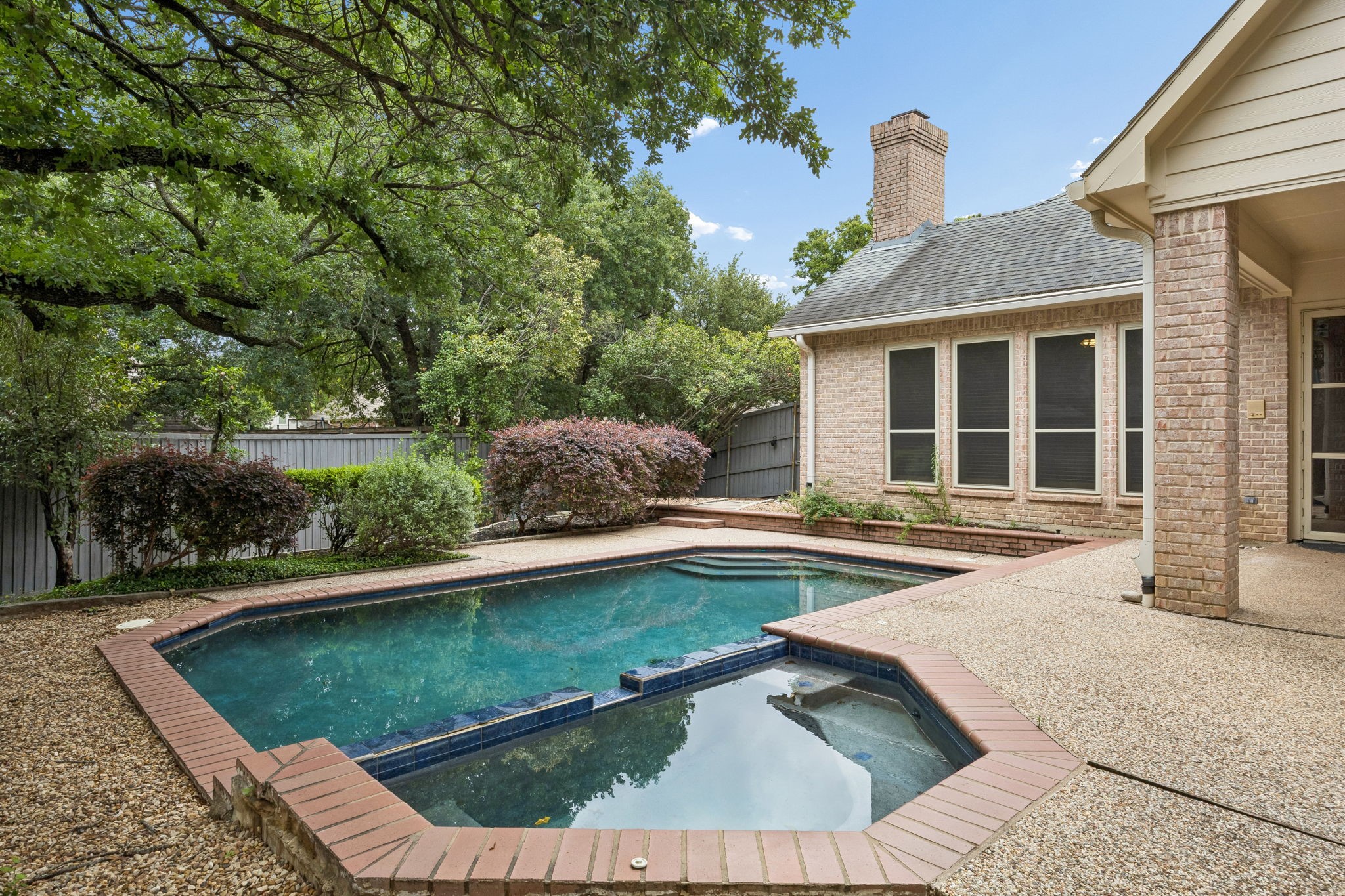 480 Country Lane