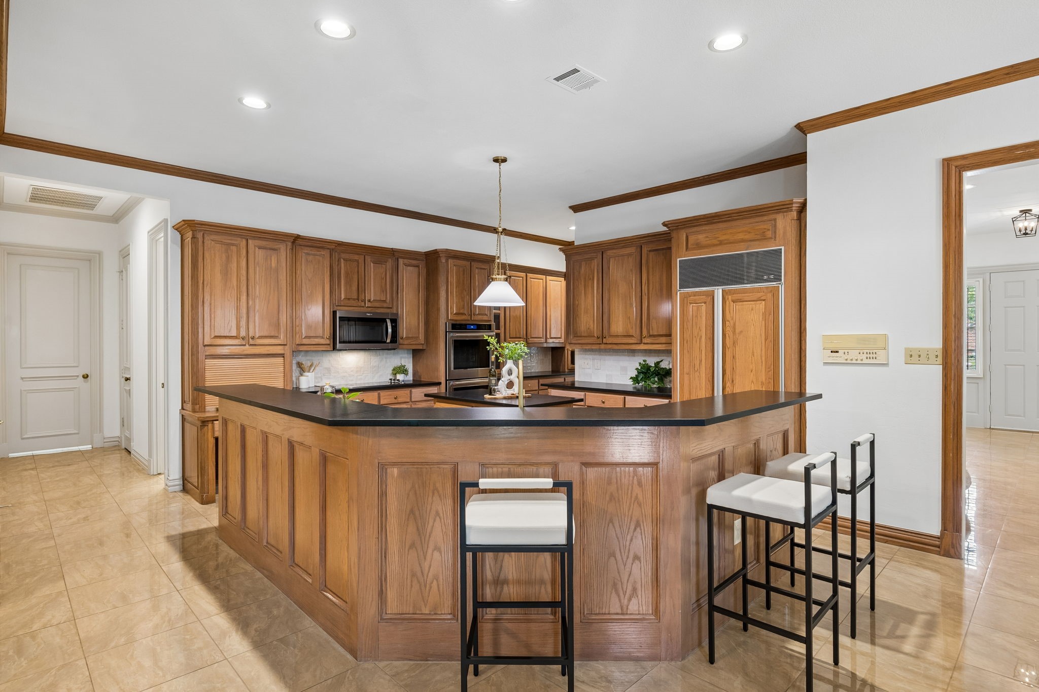 480 Country Lane