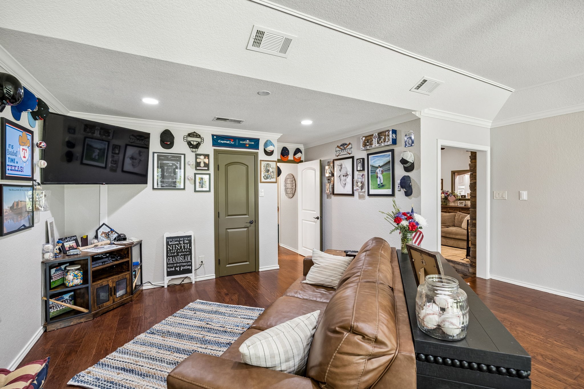 2814 Greenbrook Drive