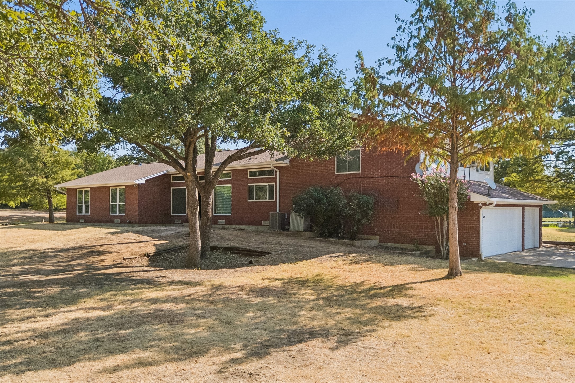 1155 Point Vista Road