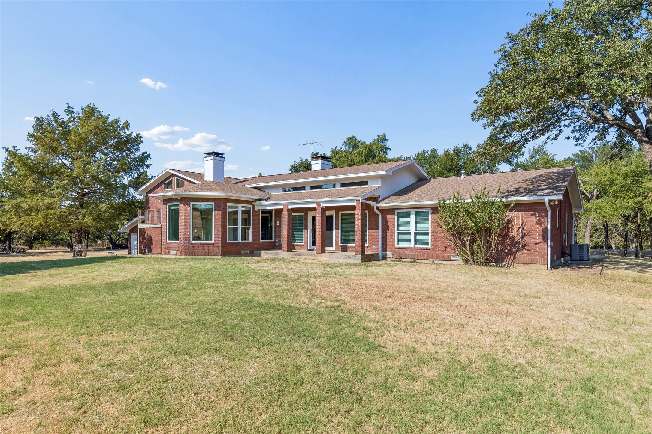 1155 Point Vista Road