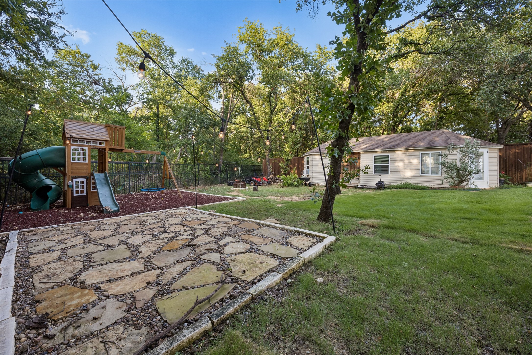 1145 Whispering Trail Circle