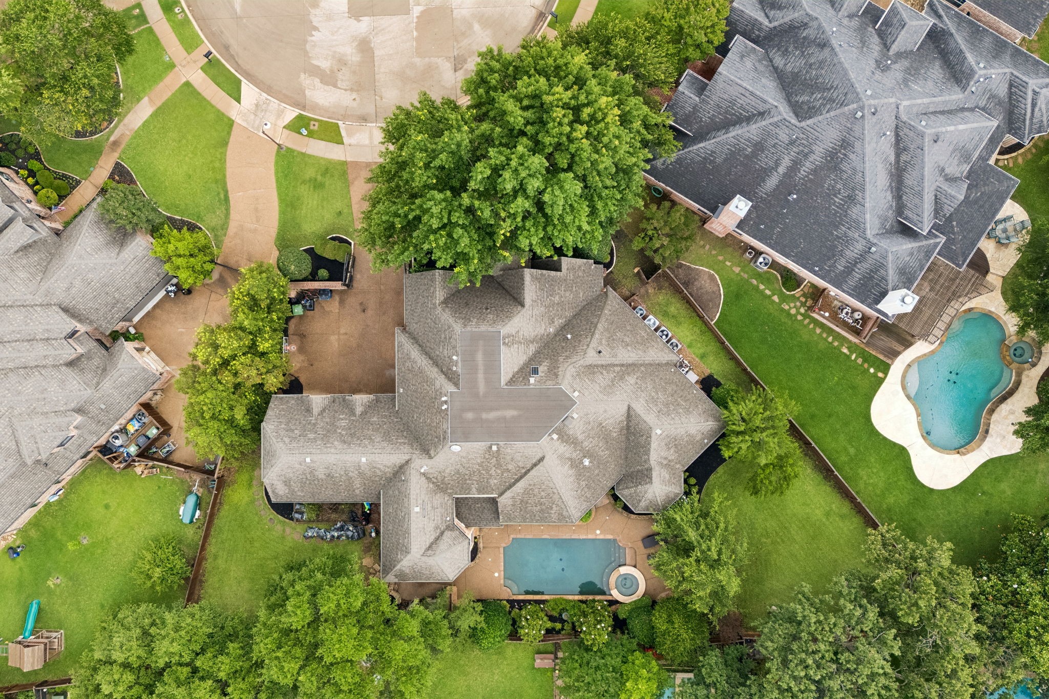 4815 Aurora Court
