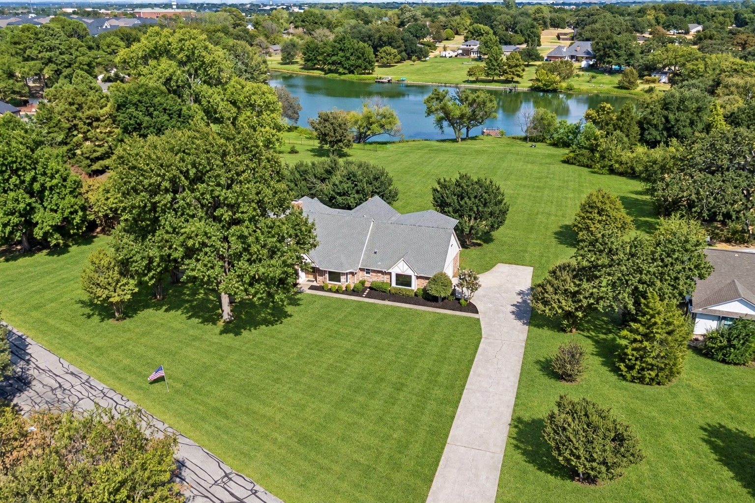131 Oak Grove Circle