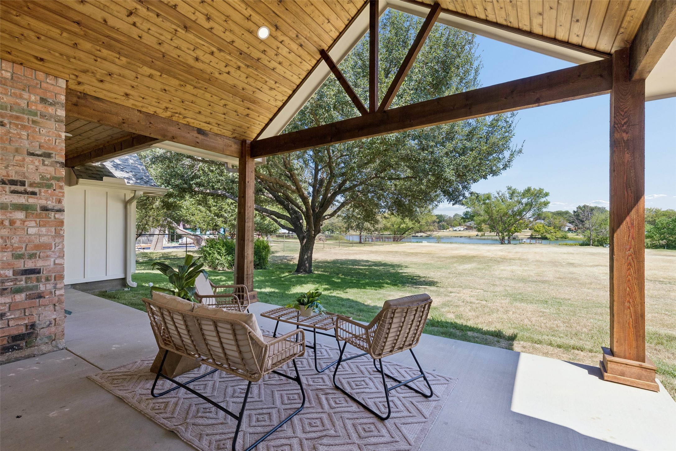 131 Oak Grove Circle
