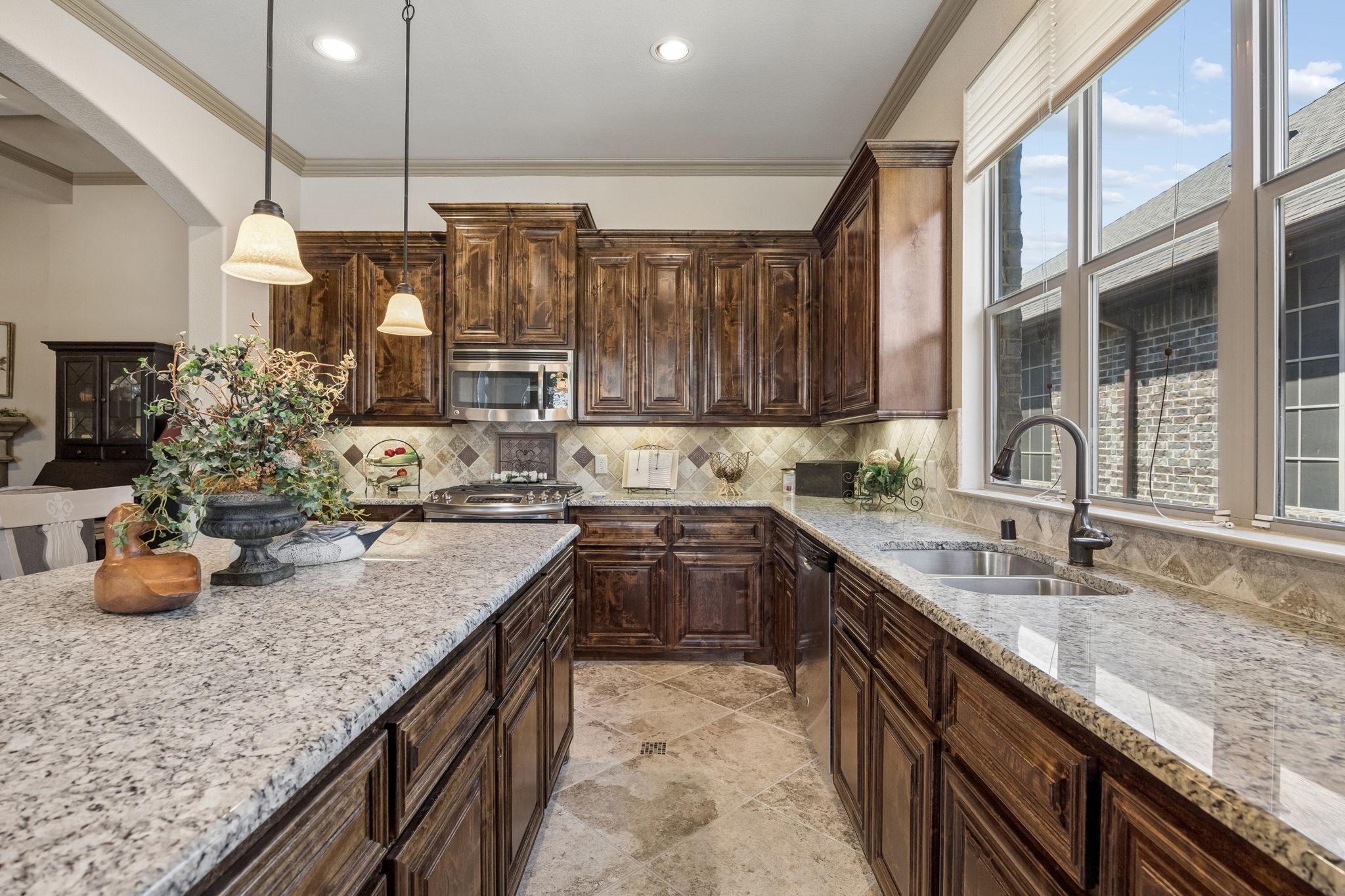 586 Bordeaux Drive