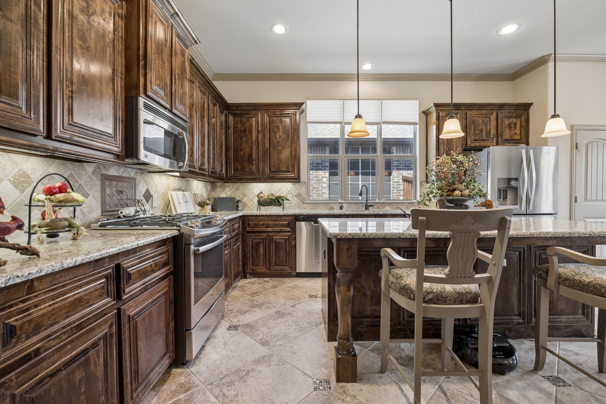586 Bordeaux Drive
