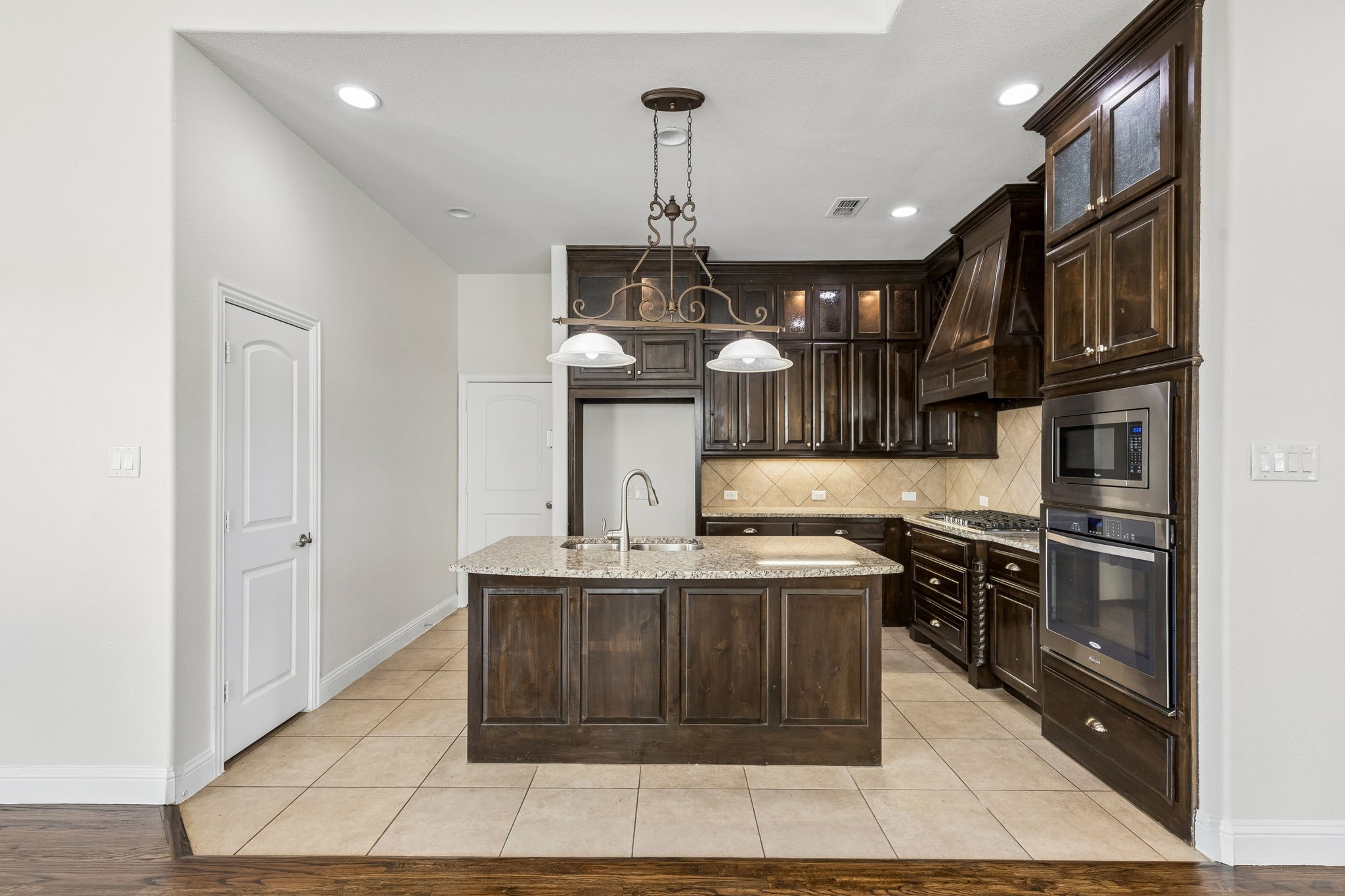 4813 Parkplace Drive