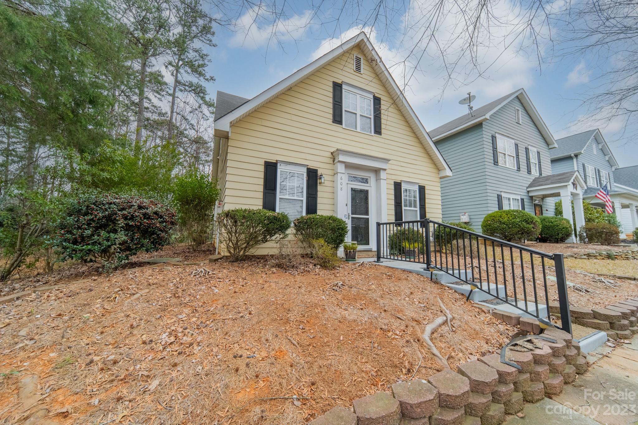 608 Catawba Avenue