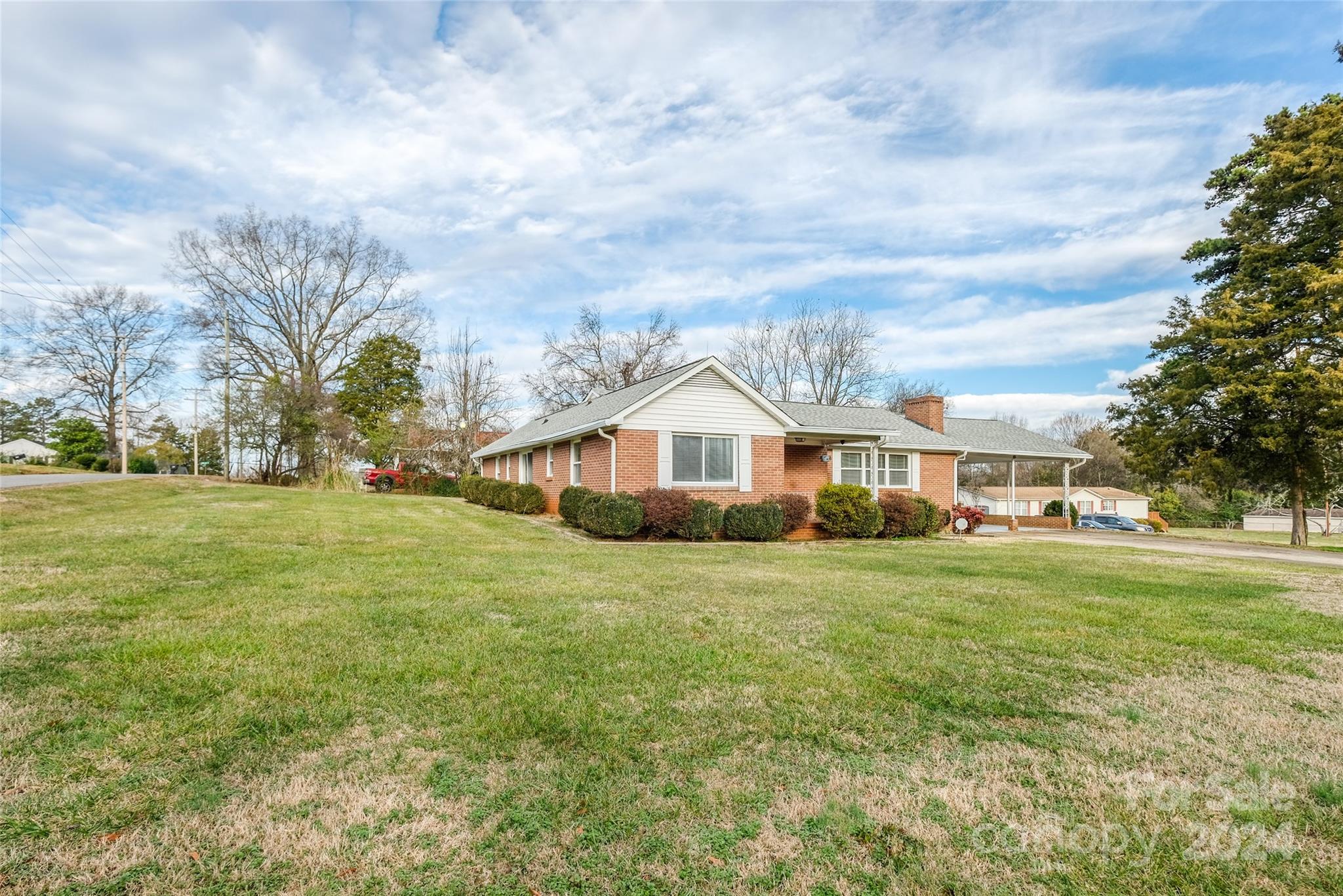 342 Stagecoach Road NW