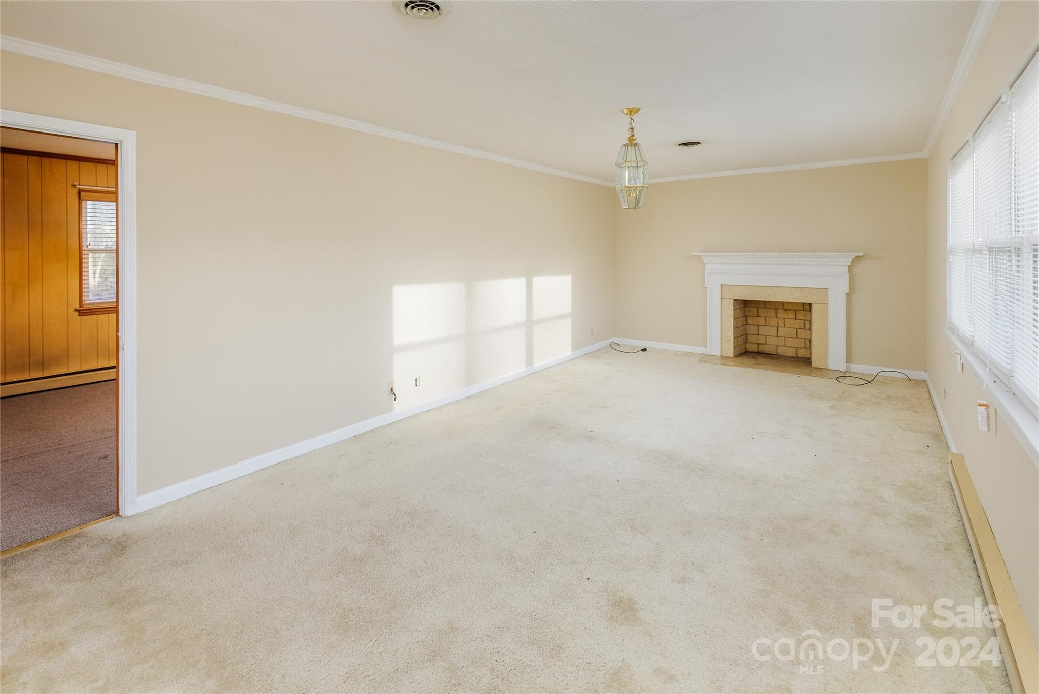 342 Stagecoach Road NW