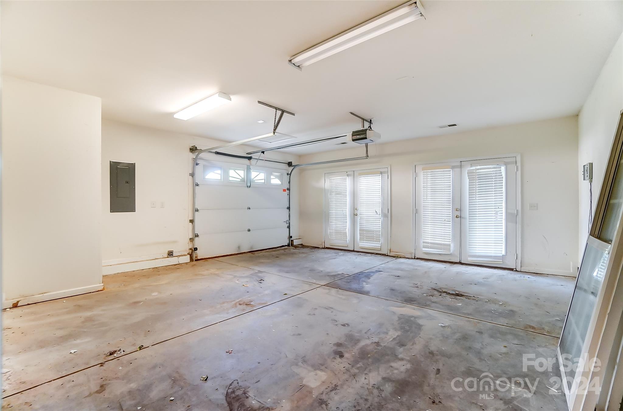 872 Thistledown Drive