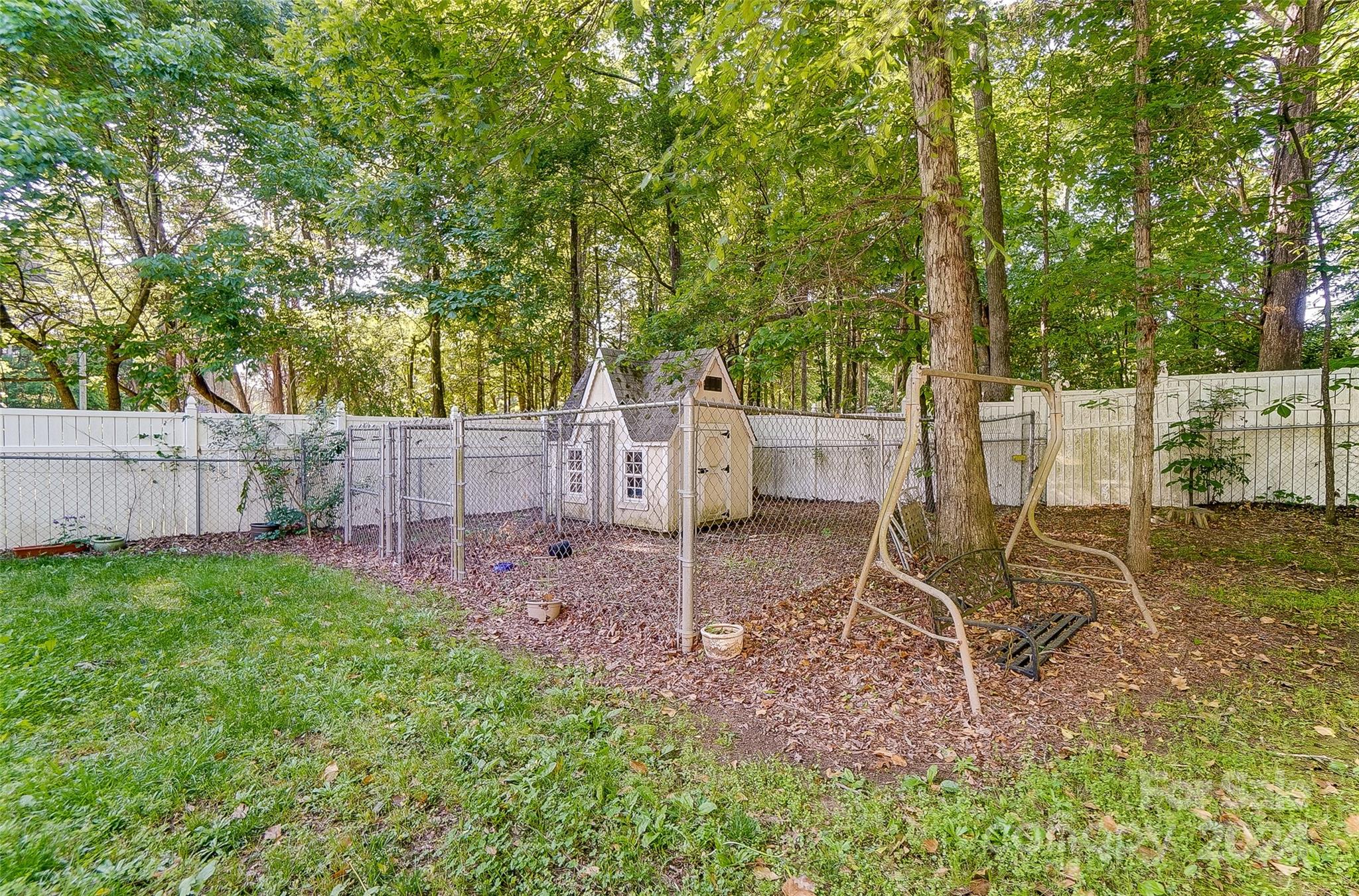 872 Thistledown Drive