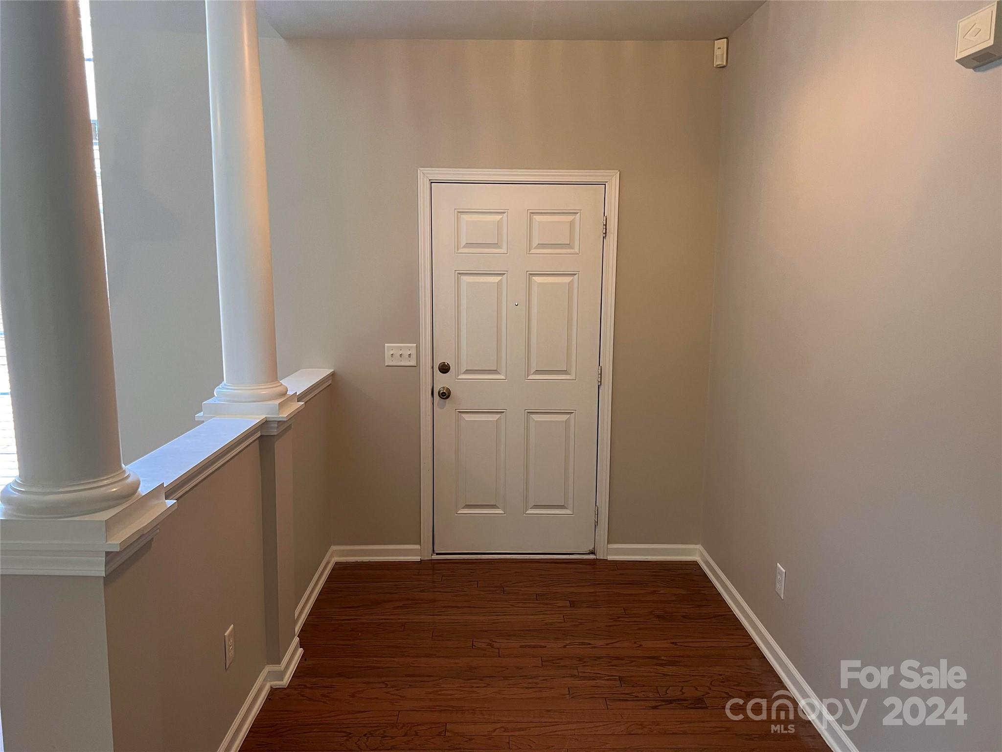 872 Thistledown Drive