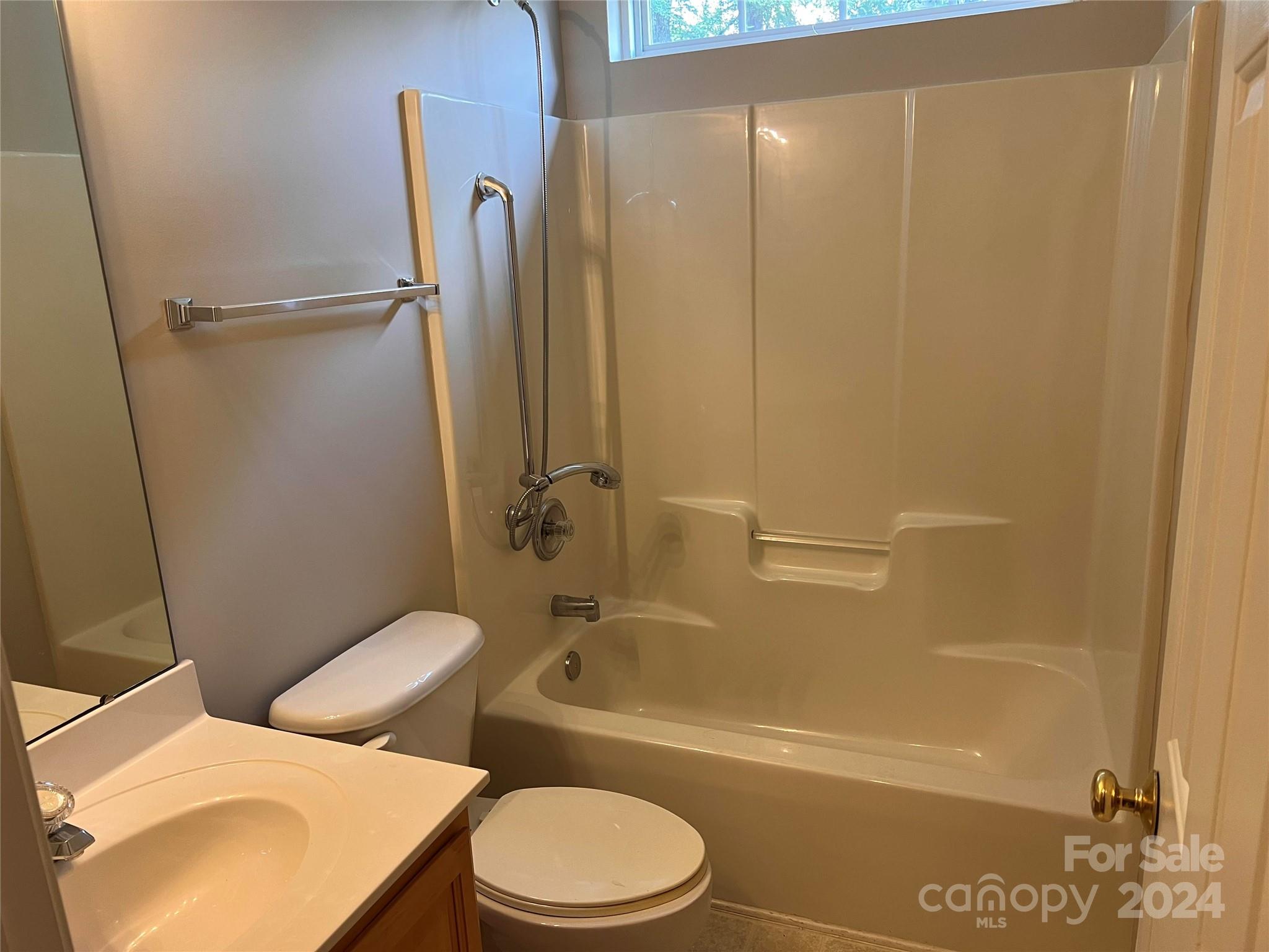 872 Thistledown Drive