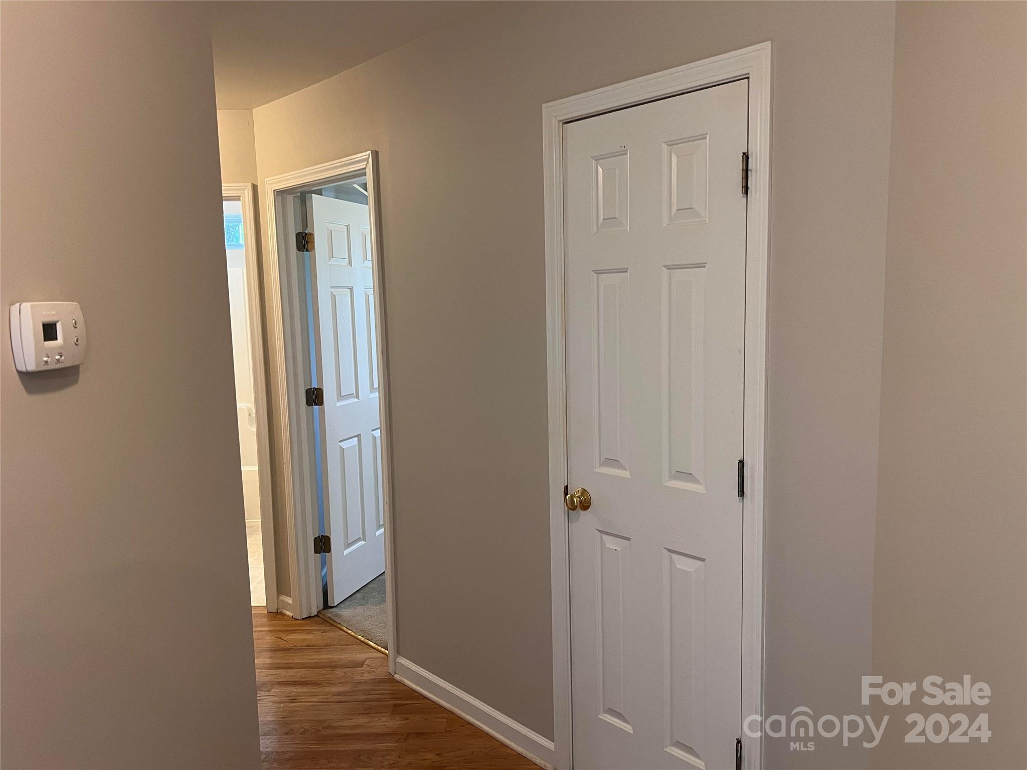 872 Thistledown Drive