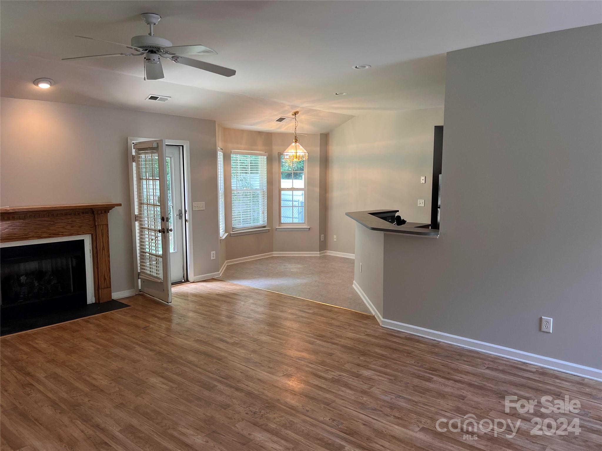 872 Thistledown Drive