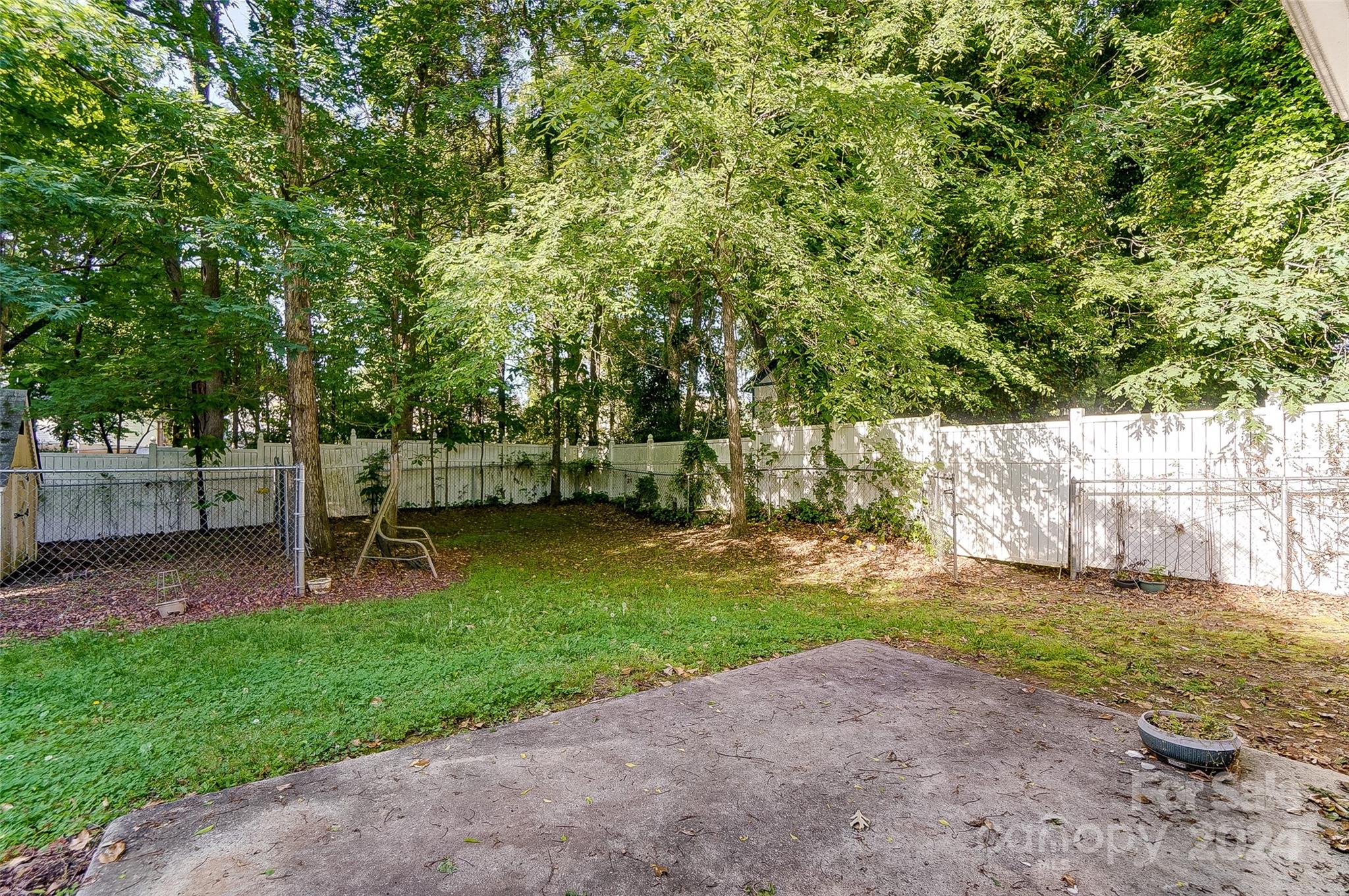 872 Thistledown Drive
