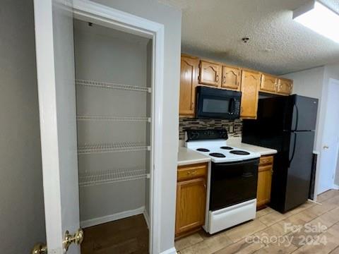 1649 Arlyn Circle Unit: A