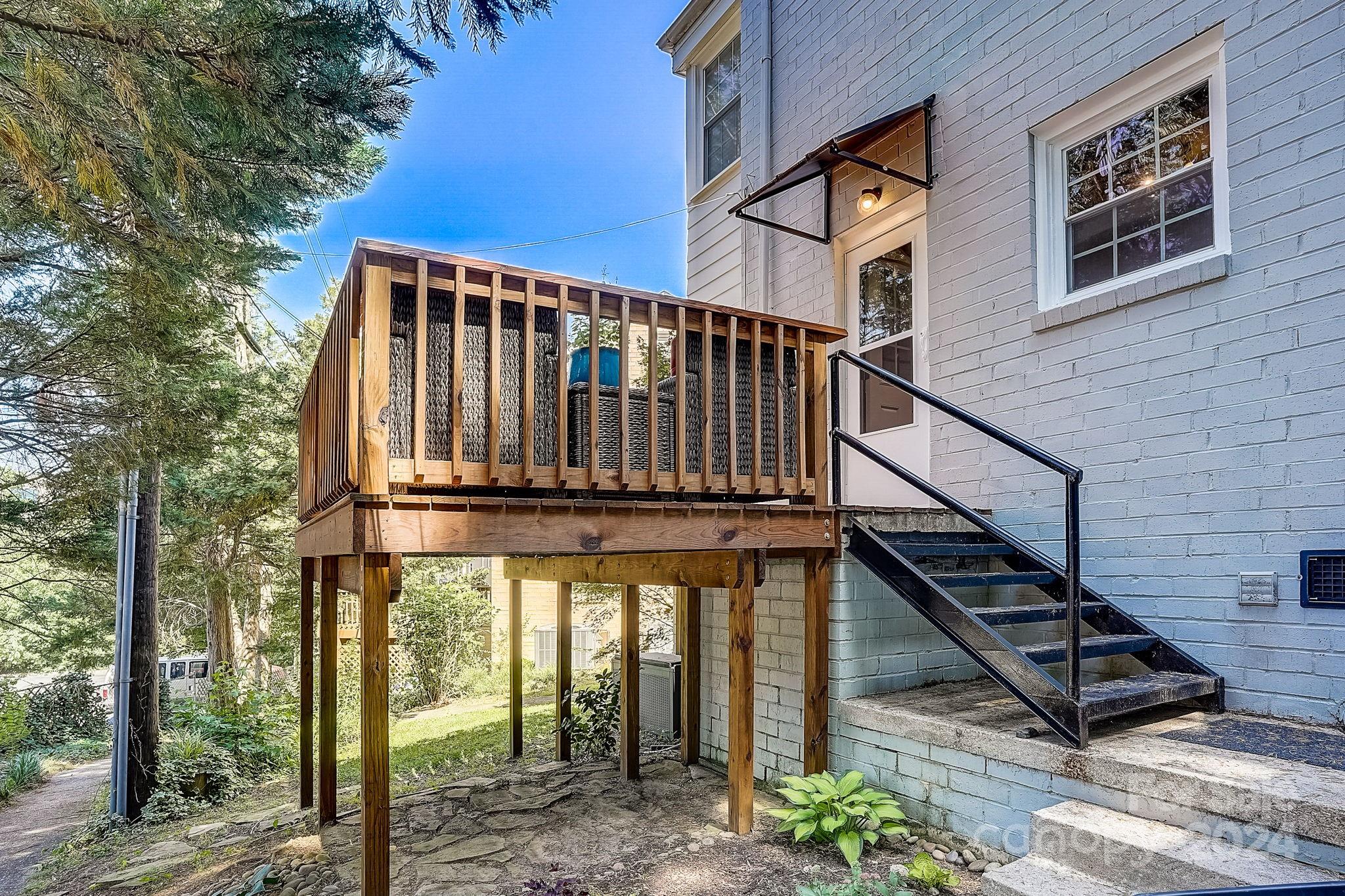 209 Wakefield Drive Unit: B