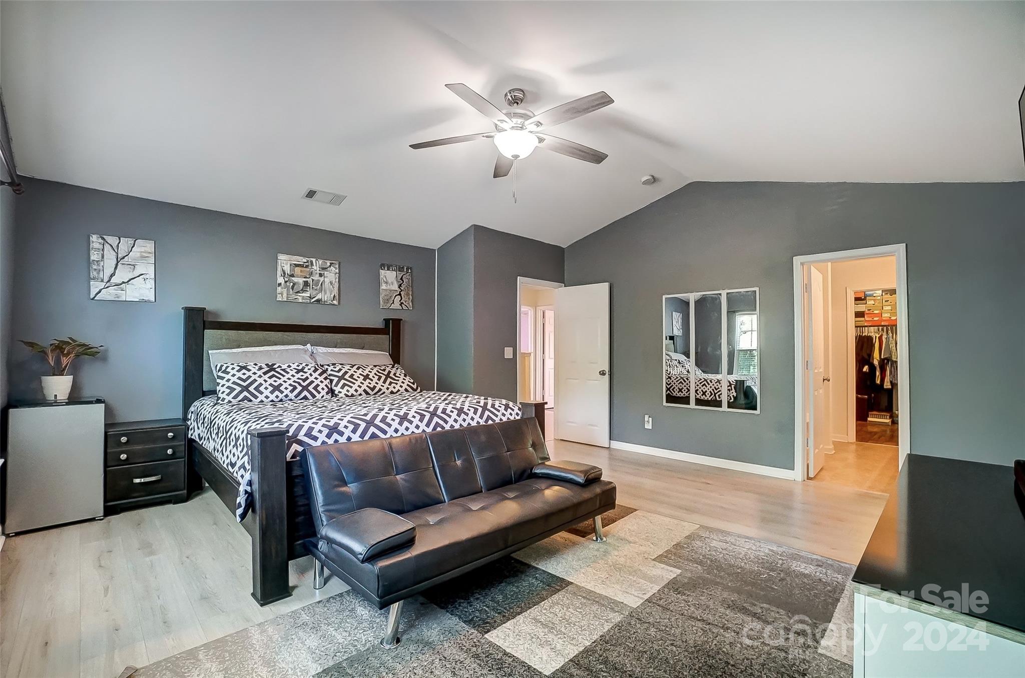 4503 Oakburn Drive