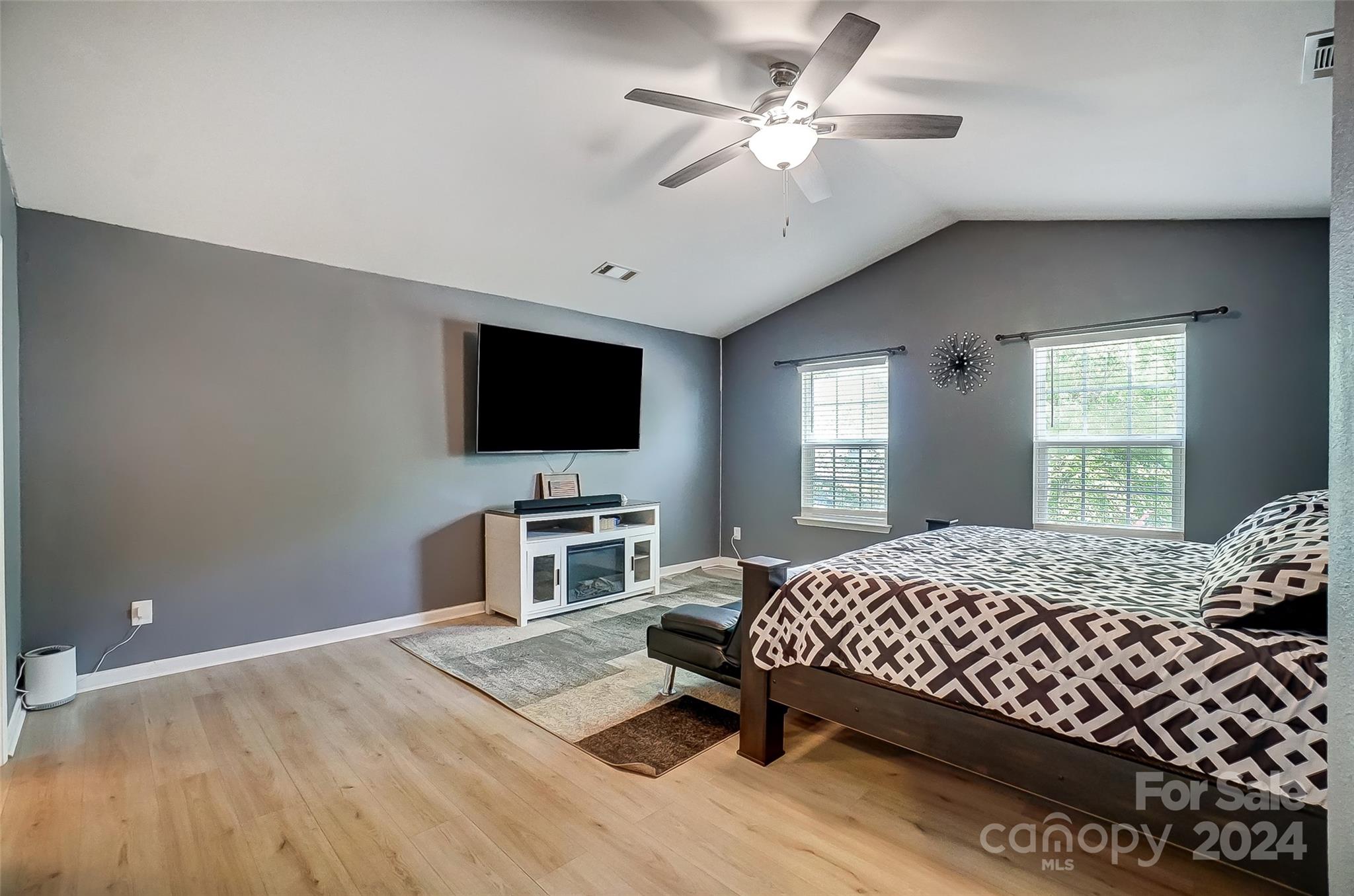 4503 Oakburn Drive