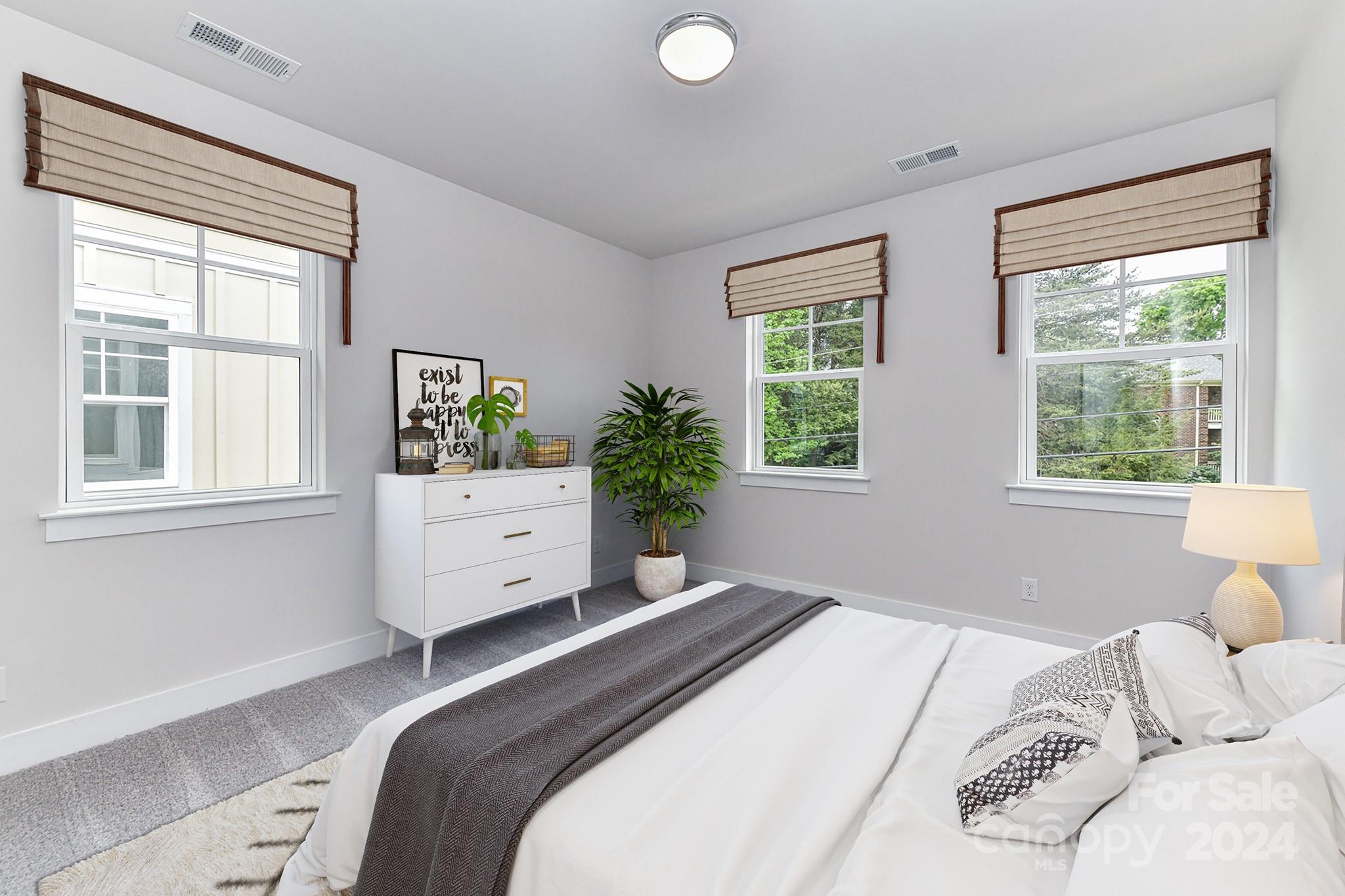 723 Beaty Street Unit: 4
