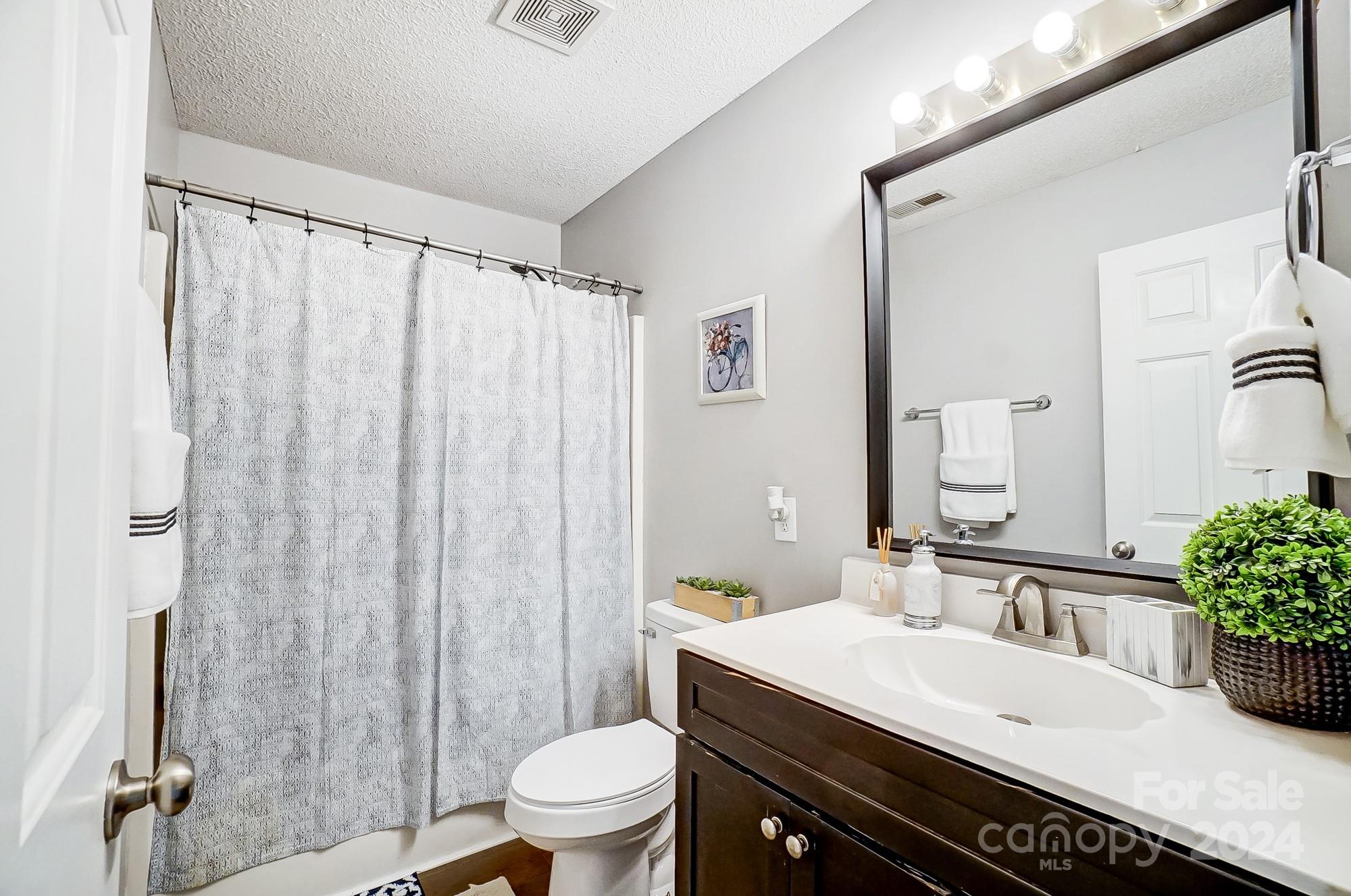 6602 Cragland Court