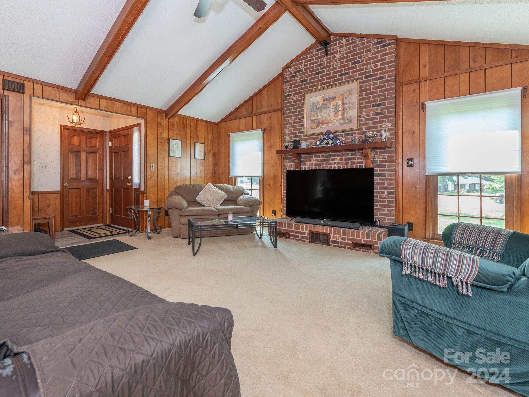 14301 Clearvale Drive