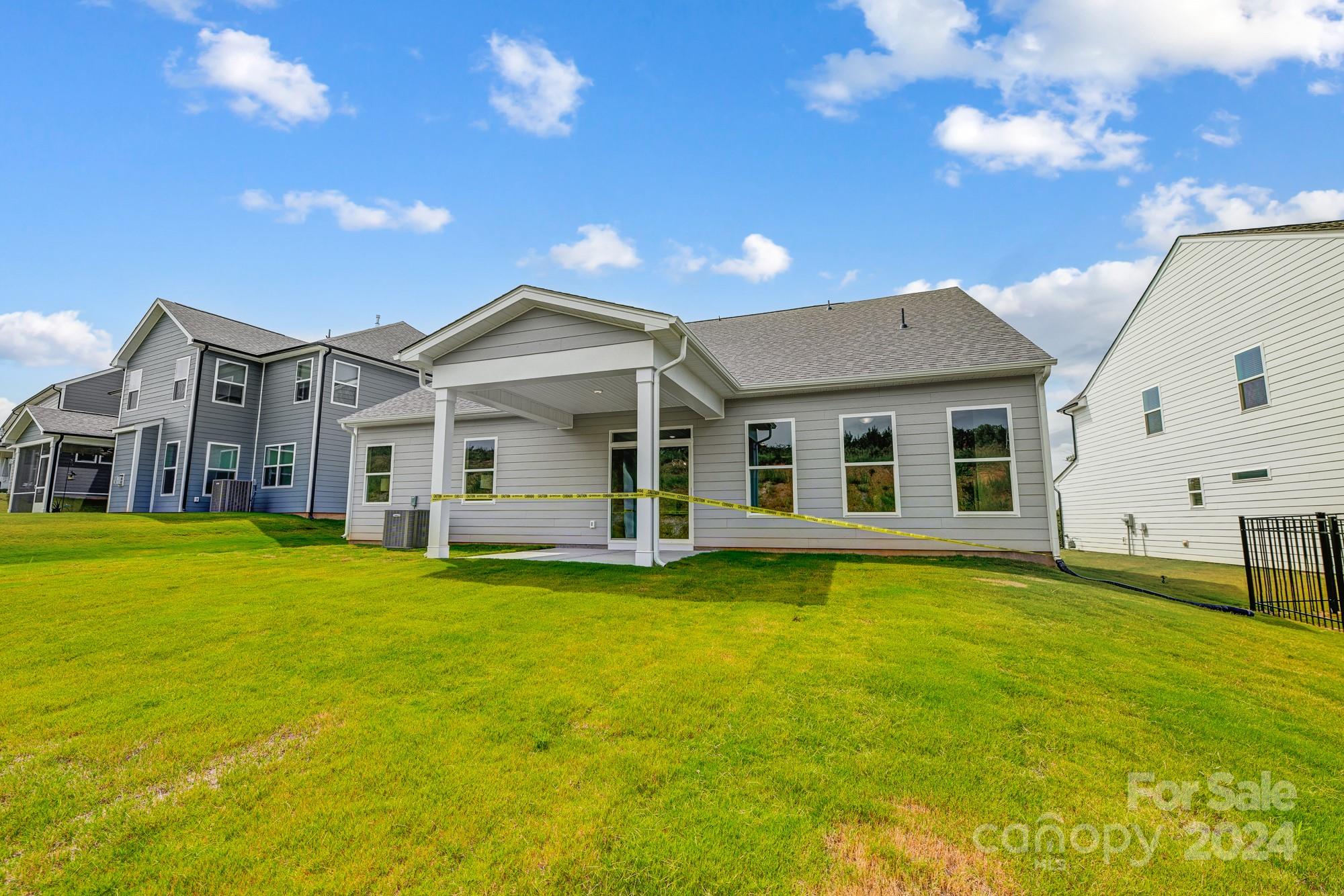 8760 Acadia Parkway Unit: 607