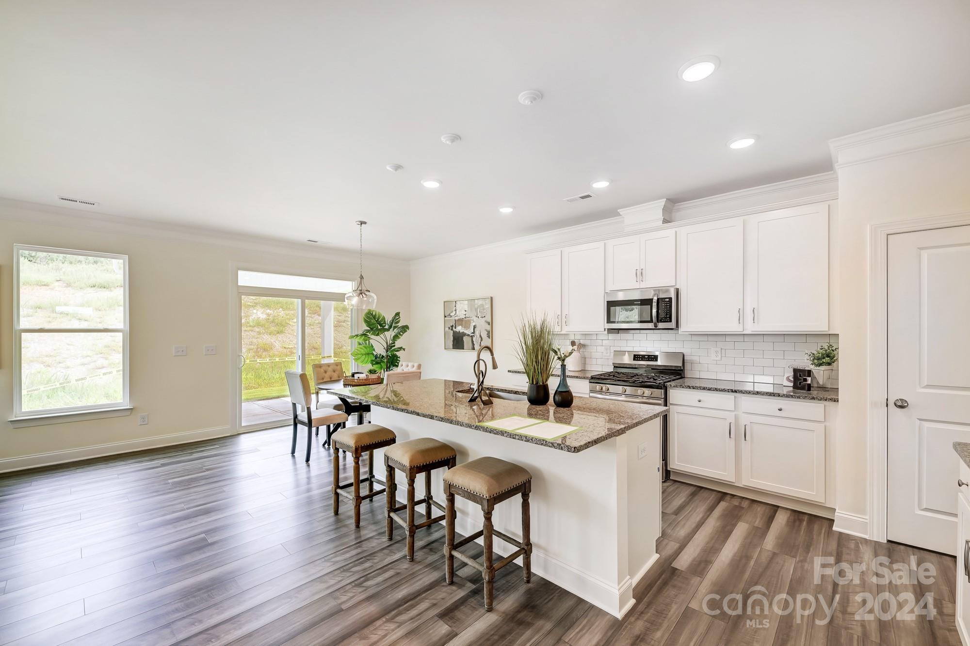 8760 Acadia Parkway Unit: 607