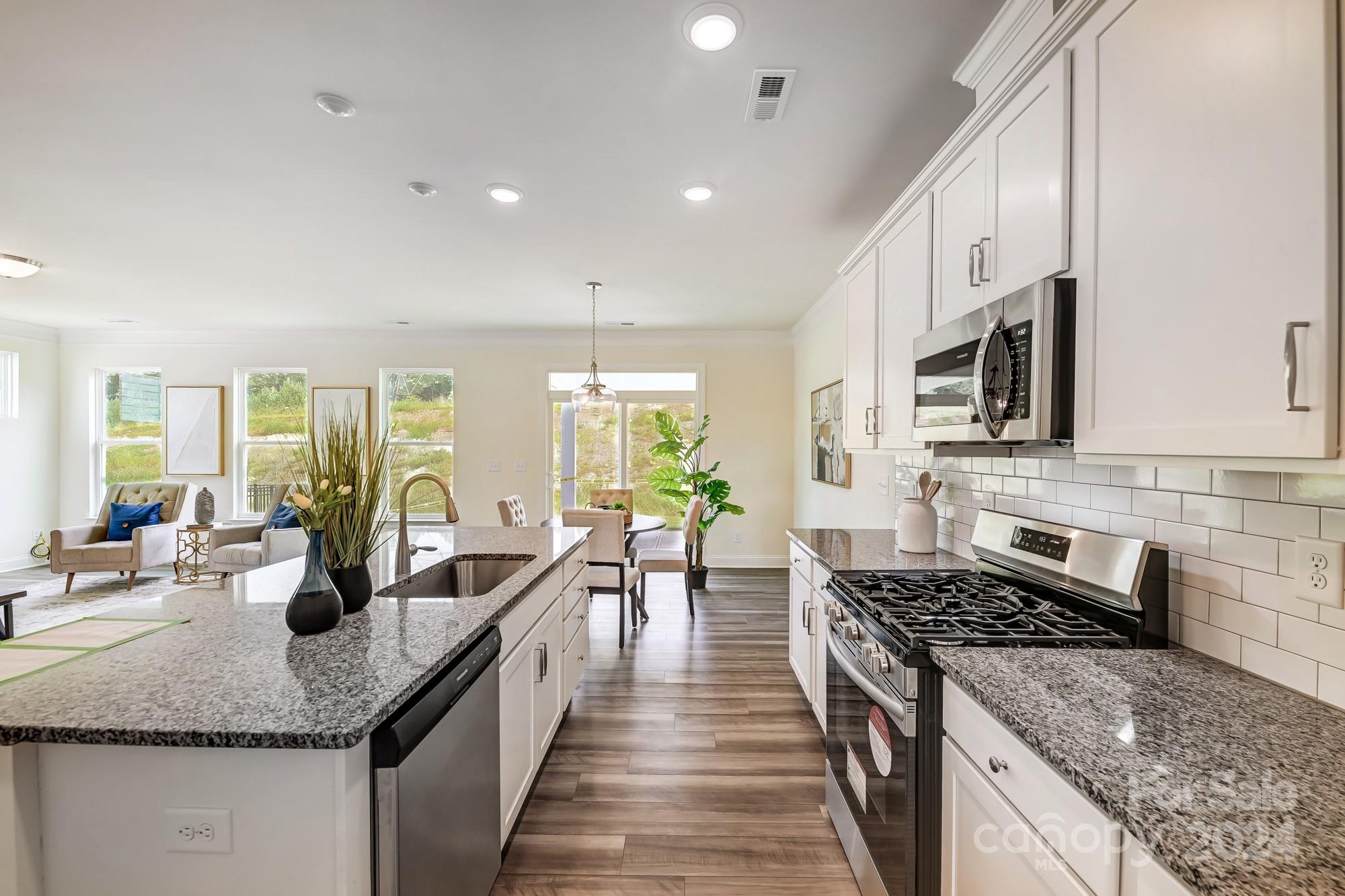 8760 Acadia Parkway Unit: 607