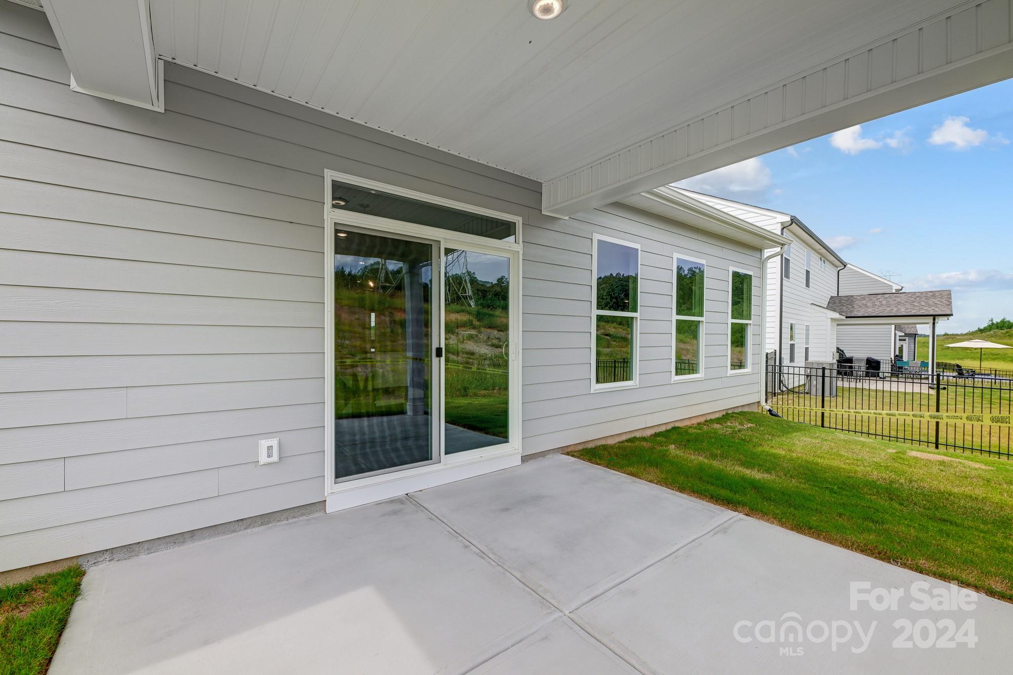 8760 Acadia Parkway Unit: 607